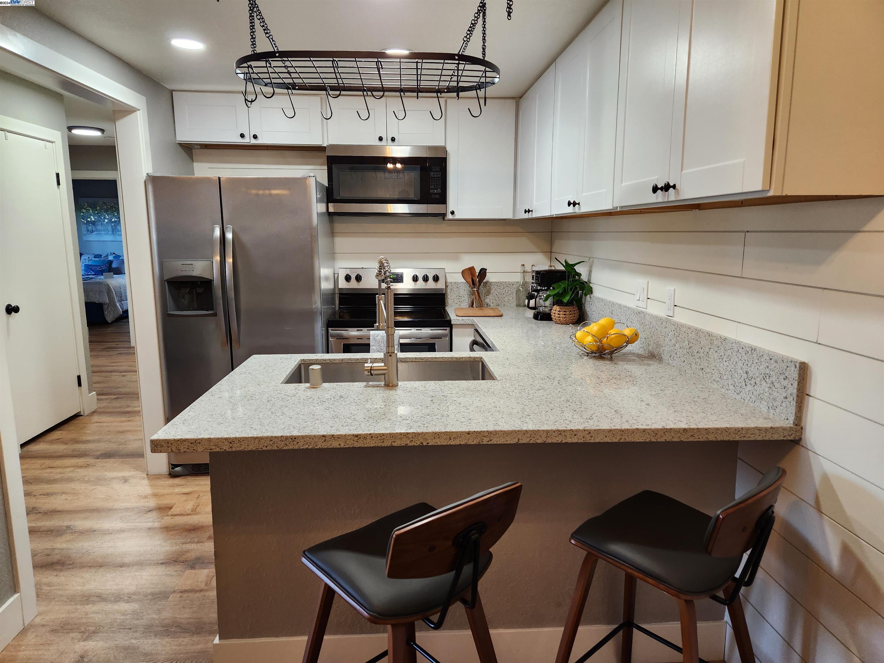 Photo #3: 41059387 Listing 
