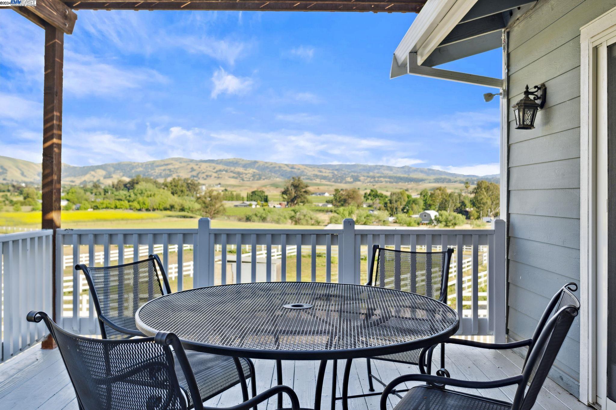 Detail Gallery Image 32 of 50 For 3784 Jerrold Rd, Livermore,  CA 94550 - 5 Beds | 3/2 Baths