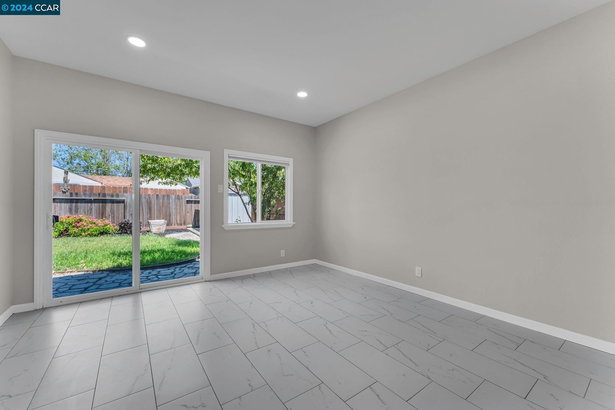 Detail Gallery Image 13 of 33 For 16058 via Conejo, San Lorenzo,  CA 94580 - 3 Beds | 1/1 Baths