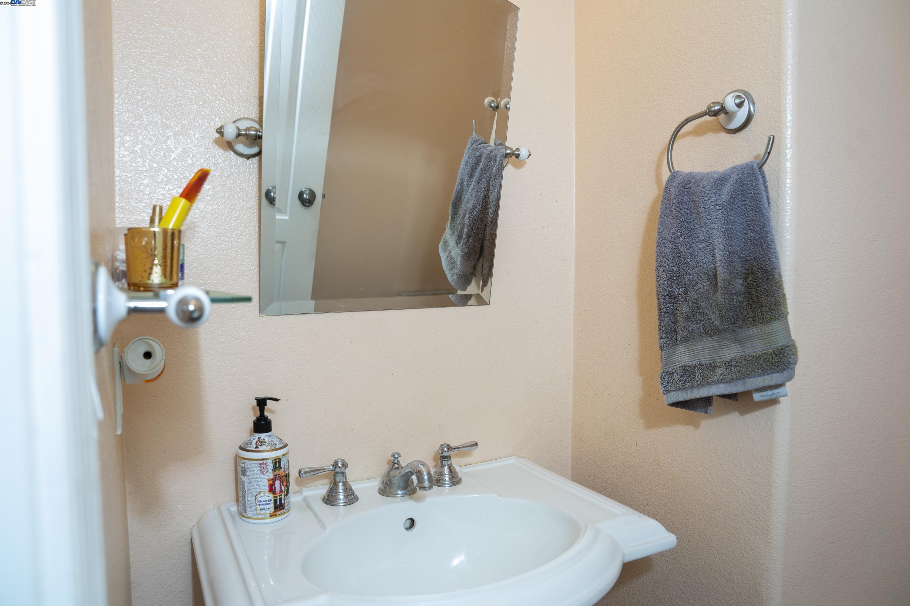 Detail Gallery Image 33 of 52 For 505 Quimby, San Ramon,  CA 94582 - 4 Beds | 2/1 Baths