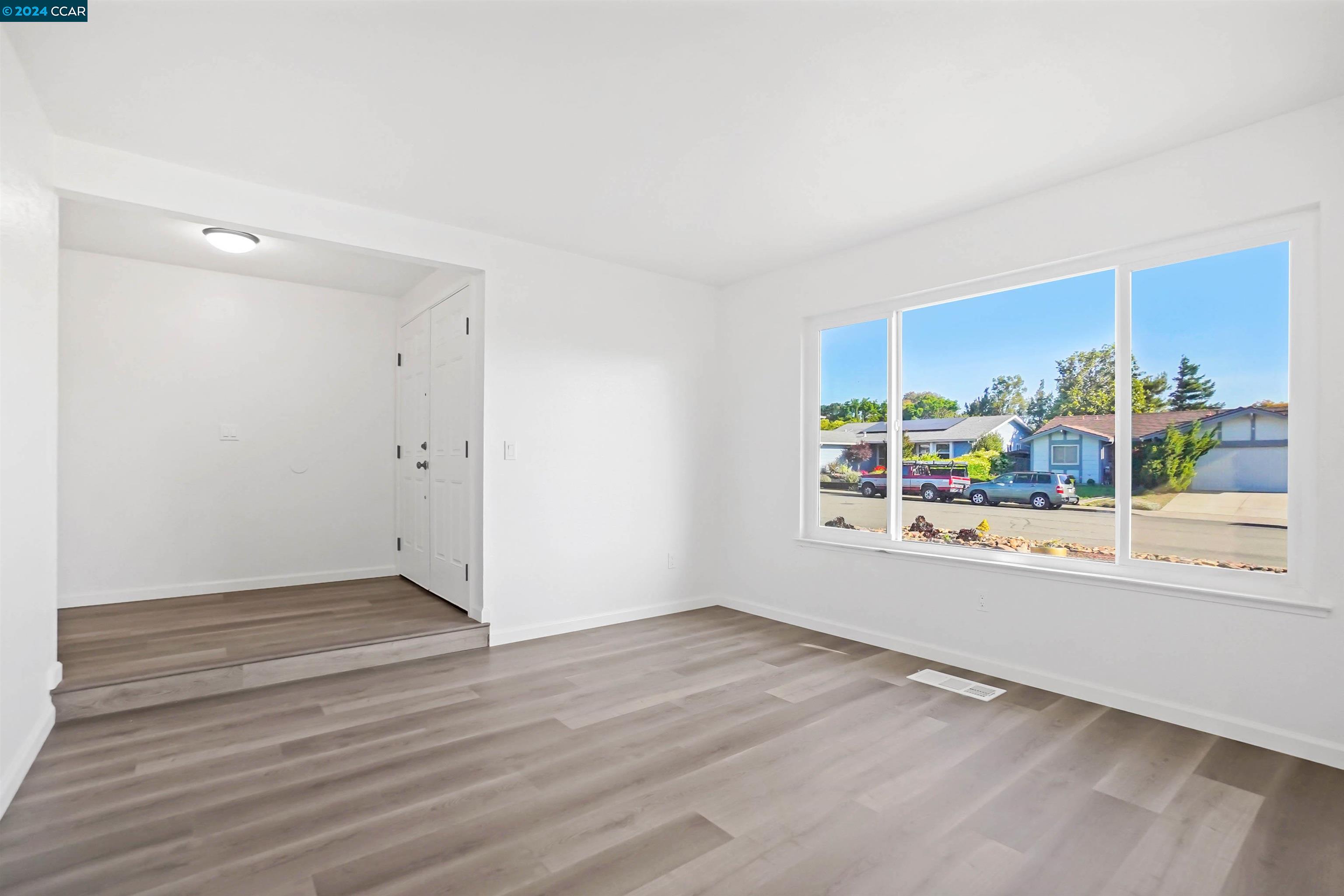 Detail Gallery Image 17 of 39 For 5017 Silverado Dr, Fairfield,  CA 94534 - 3 Beds | 2 Baths