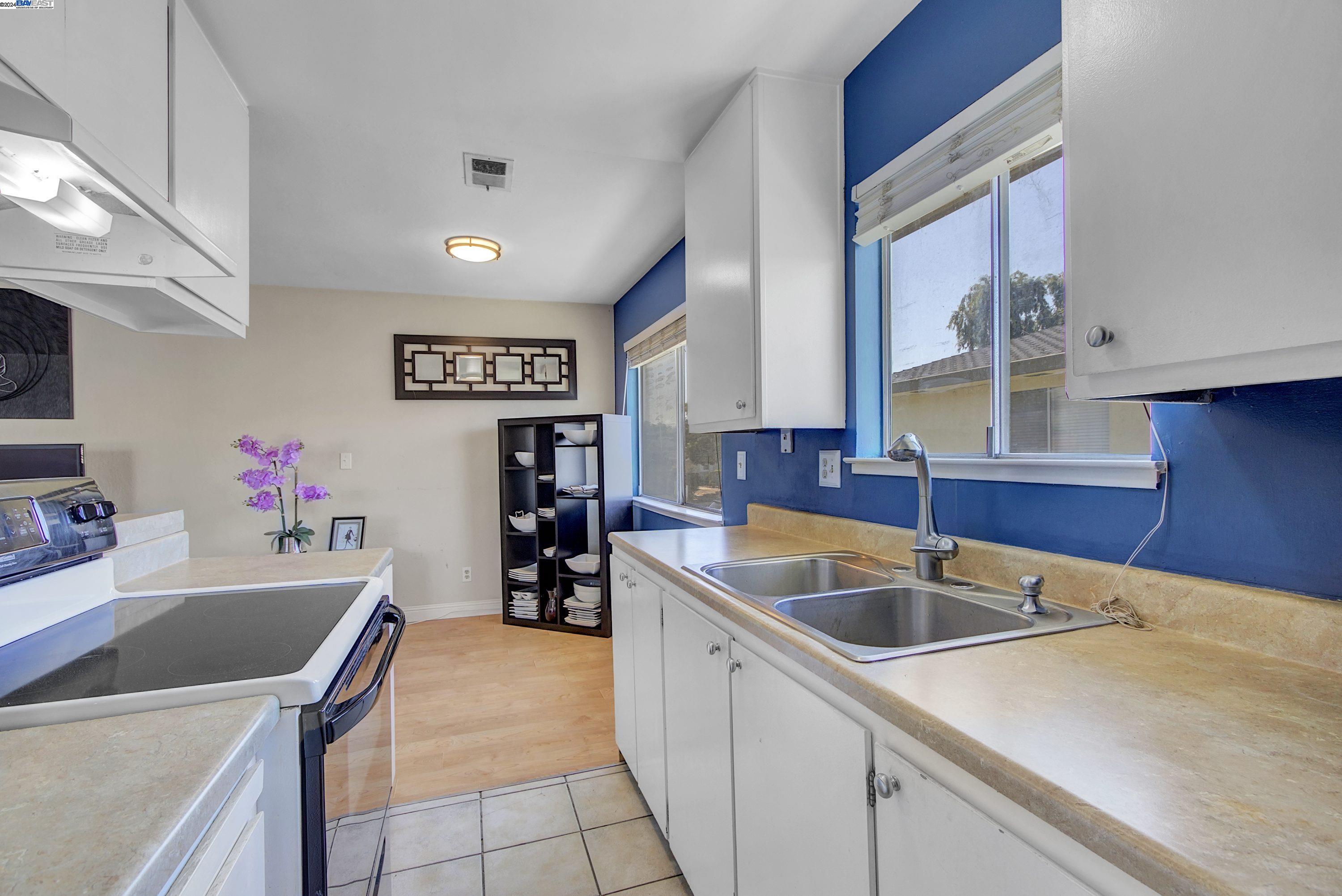 Detail Gallery Image 14 of 31 For 2241 Mann Ave #4,  Union City,  CA 94587 - 2 Beds | 1 Baths