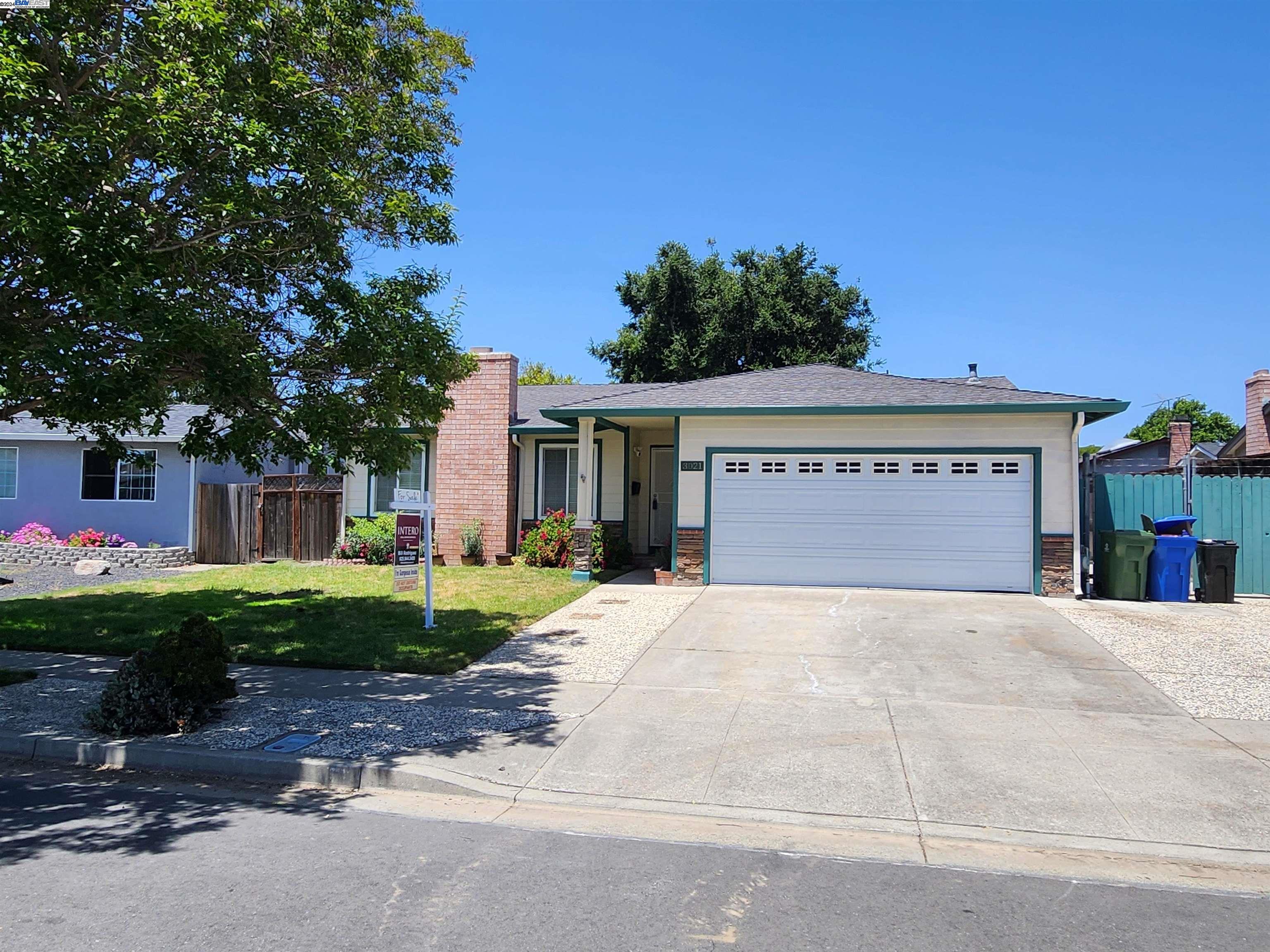 Detail Gallery Image 1 of 1 For 3021 Darwin Dr, Fremont,  CA 94555 - 4 Beds | 2 Baths