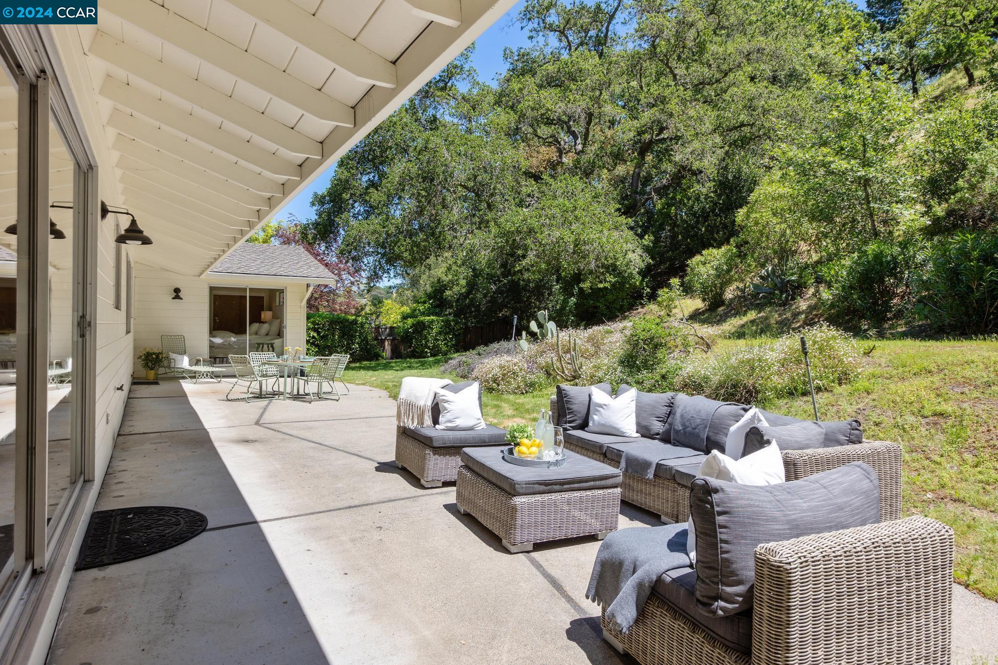 Detail Gallery Image 26 of 27 For 516 Silverado Dr, Lafayette,  CA 94549 - 4 Beds | 2 Baths
