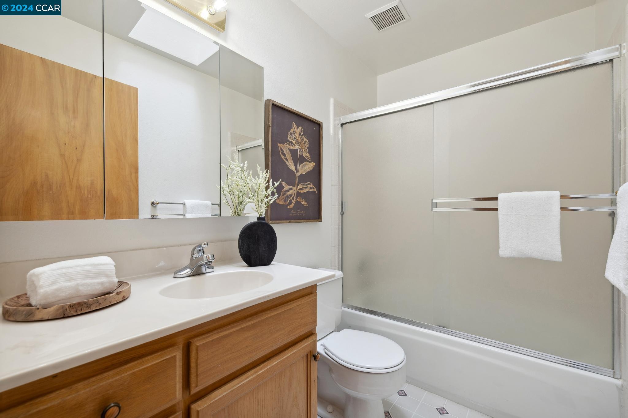Detail Gallery Image 36 of 48 For 4206 Forest Glen Pl, Castro Valley,  CA 94546 - 3 Beds | 2 Baths