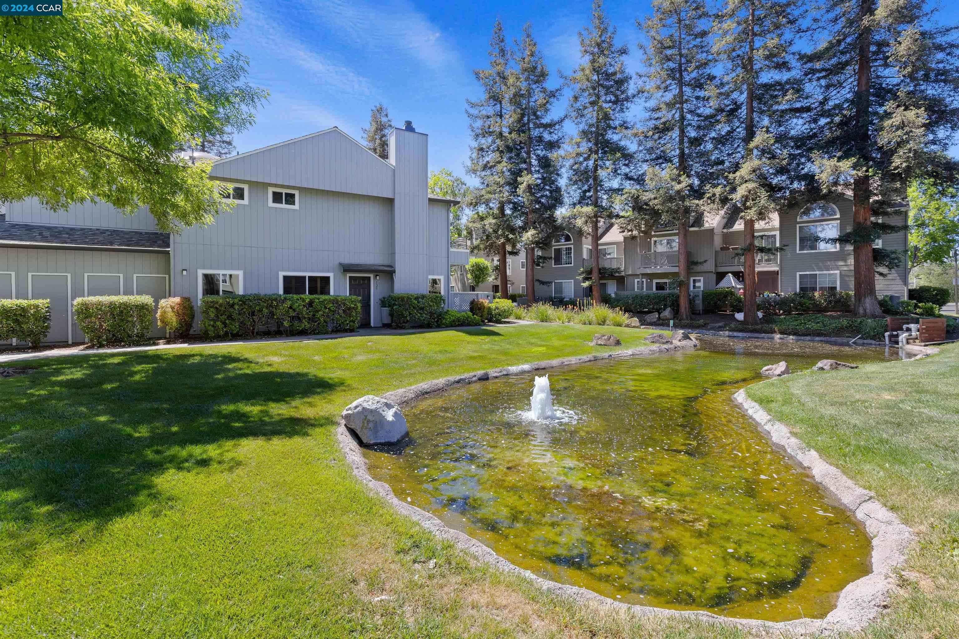 Photo #2: 41059515 Listing 