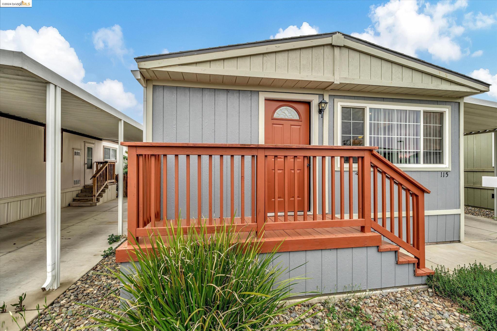 Detail Gallery Image 1 of 7 For 8200 Jantzen Rd #115,  Modesto,  CA 95357 - 2 Beds | 2 Baths