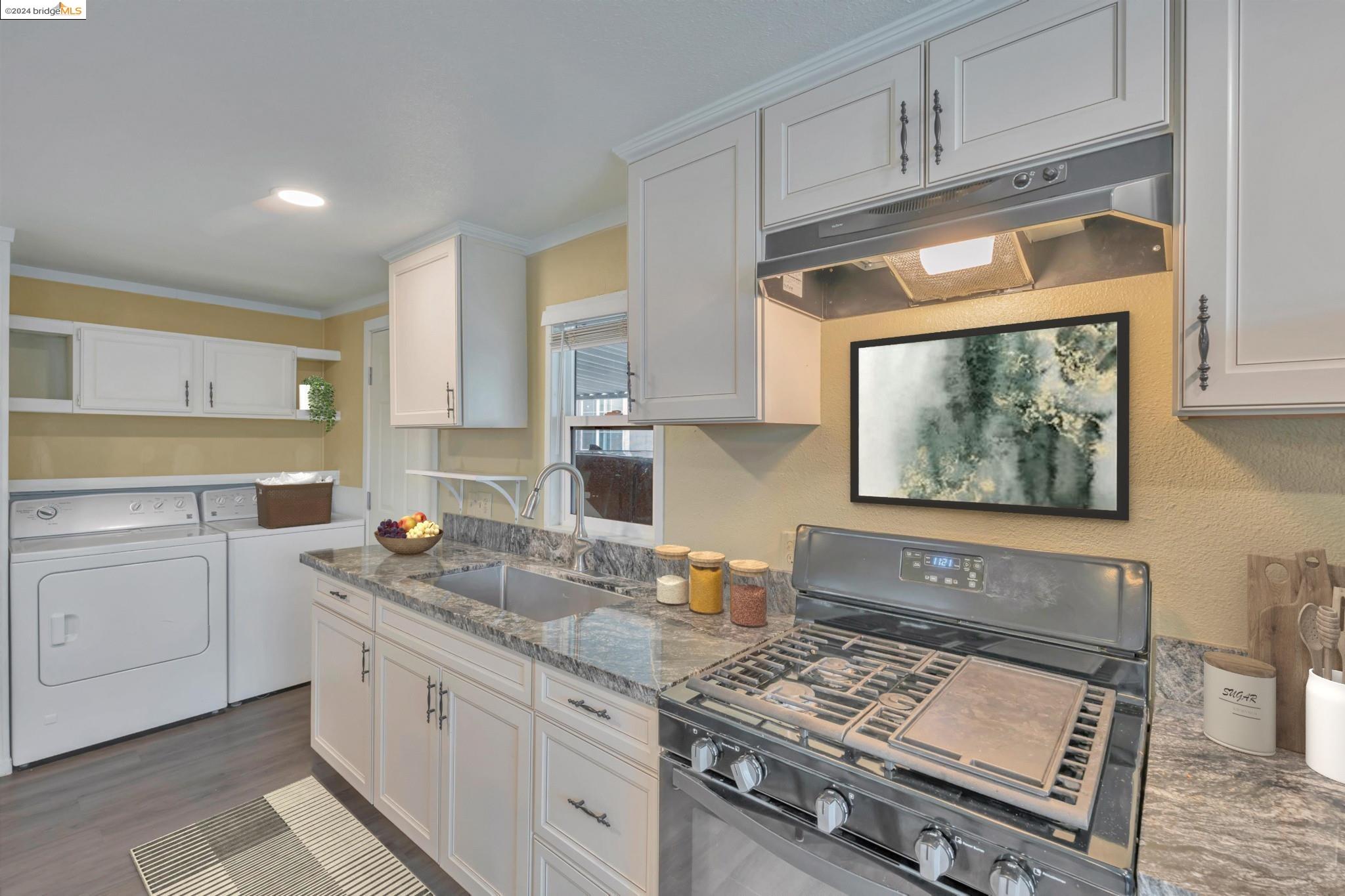 Detail Gallery Image 4 of 7 For 8200 Jantzen Rd #115,  Modesto,  CA 95357 - 2 Beds | 2 Baths