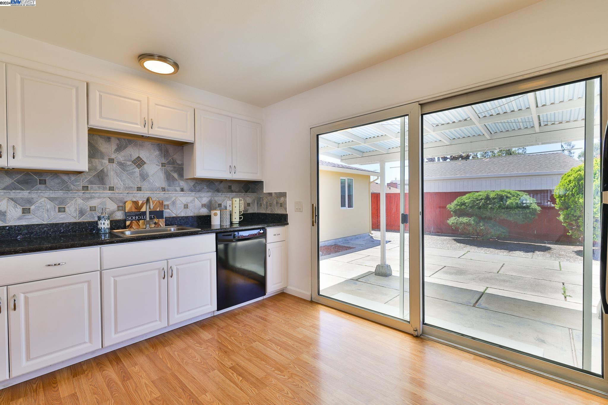 Detail Gallery Image 23 of 45 For 3881 Carmel Way, San Leandro,  CA 94578 - 3 Beds | 1 Baths