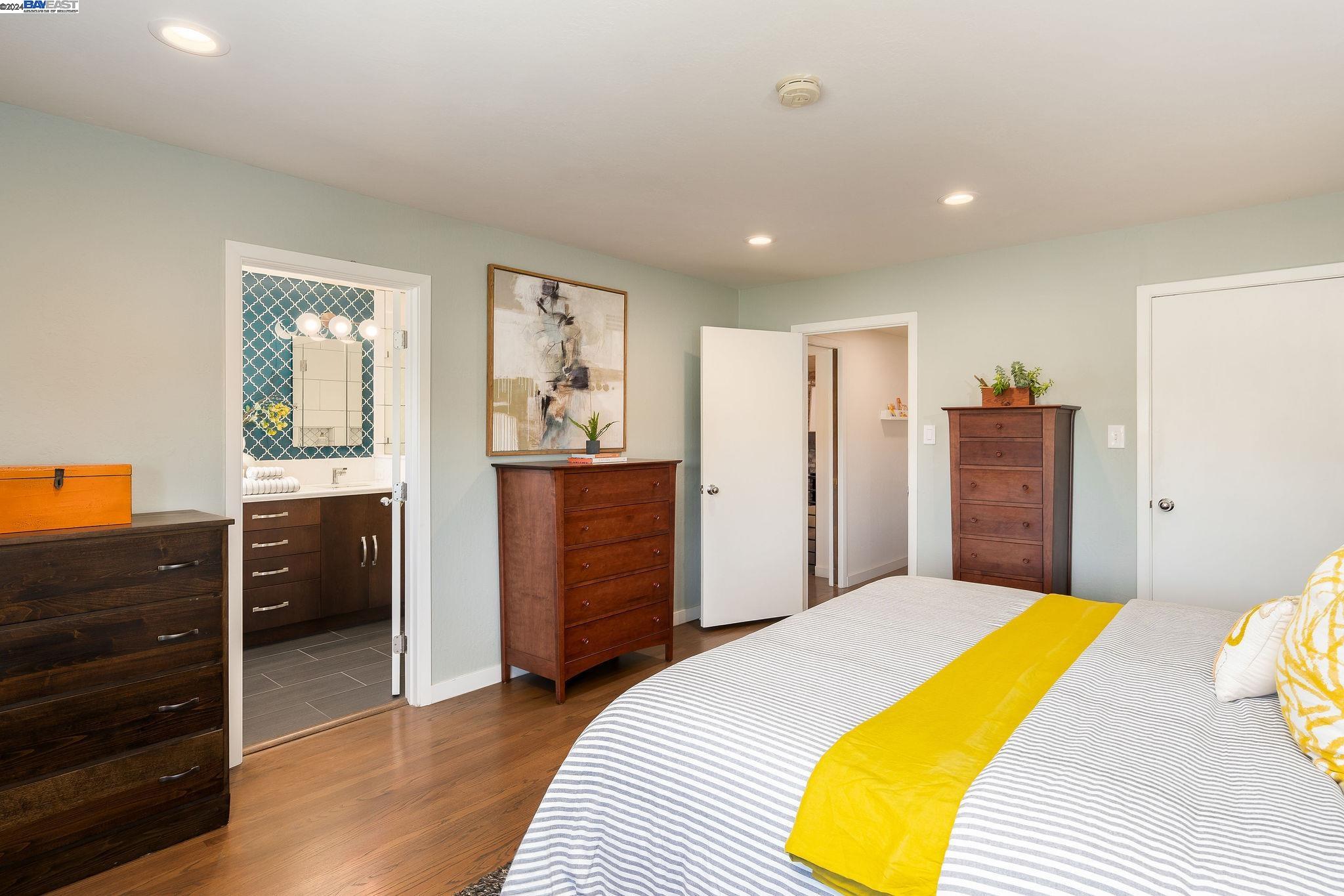 Detail Gallery Image 23 of 49 For 2372 Longview Dr, San Leandro,  CA 94577 - 3 Beds | 2/1 Baths