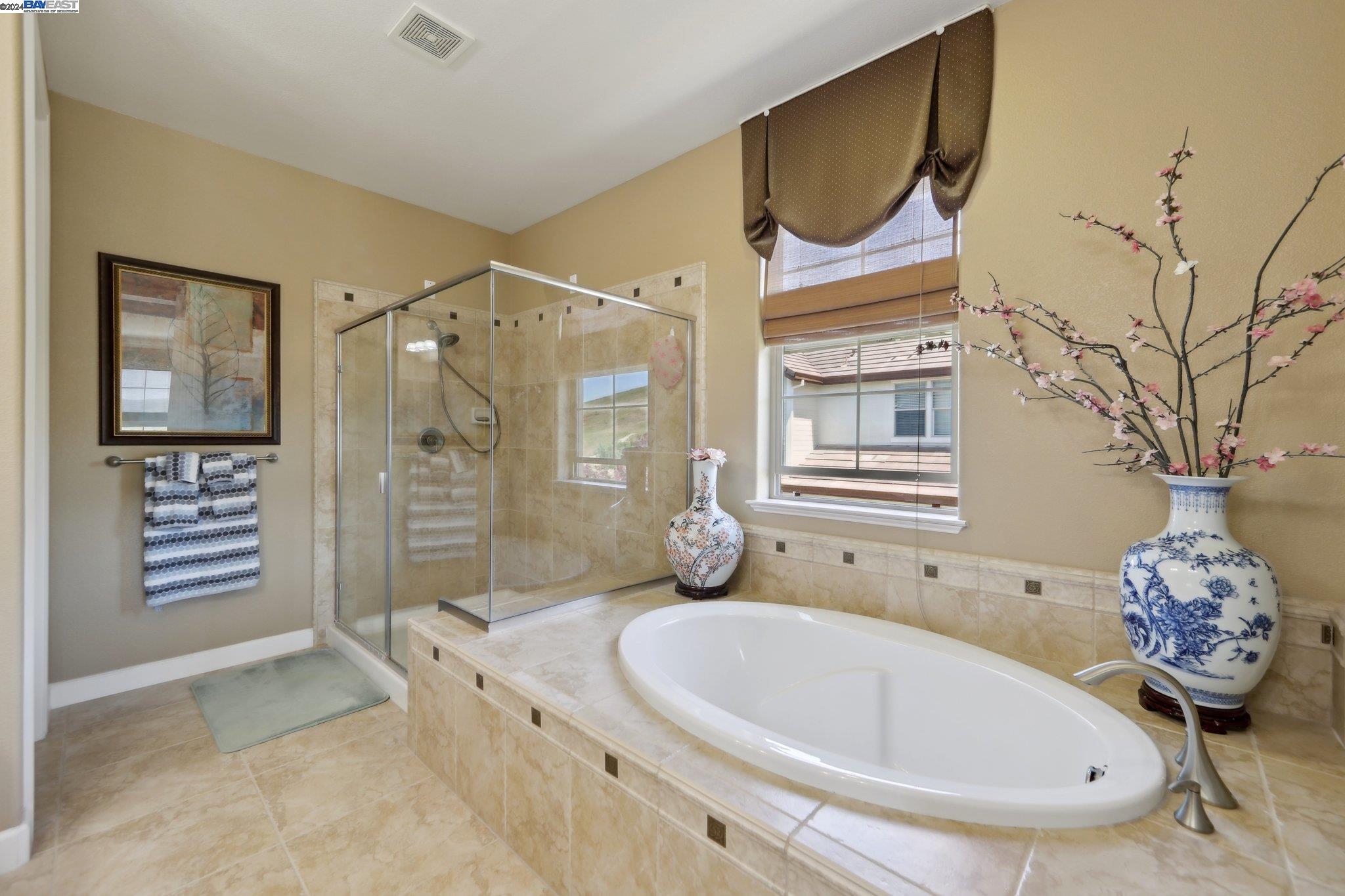 Detail Gallery Image 36 of 60 For 7613 Ridgeline Dr, Dublin,  CA 94568 - 3 Beds | 3/1 Baths