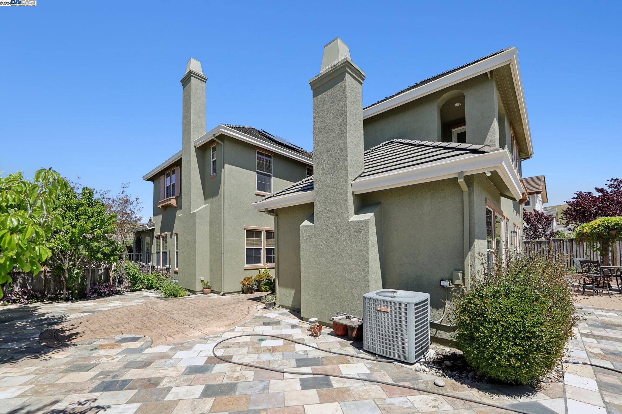 Detail Gallery Image 50 of 60 For 7613 Ridgeline Dr, Dublin,  CA 94568 - 3 Beds | 3/1 Baths