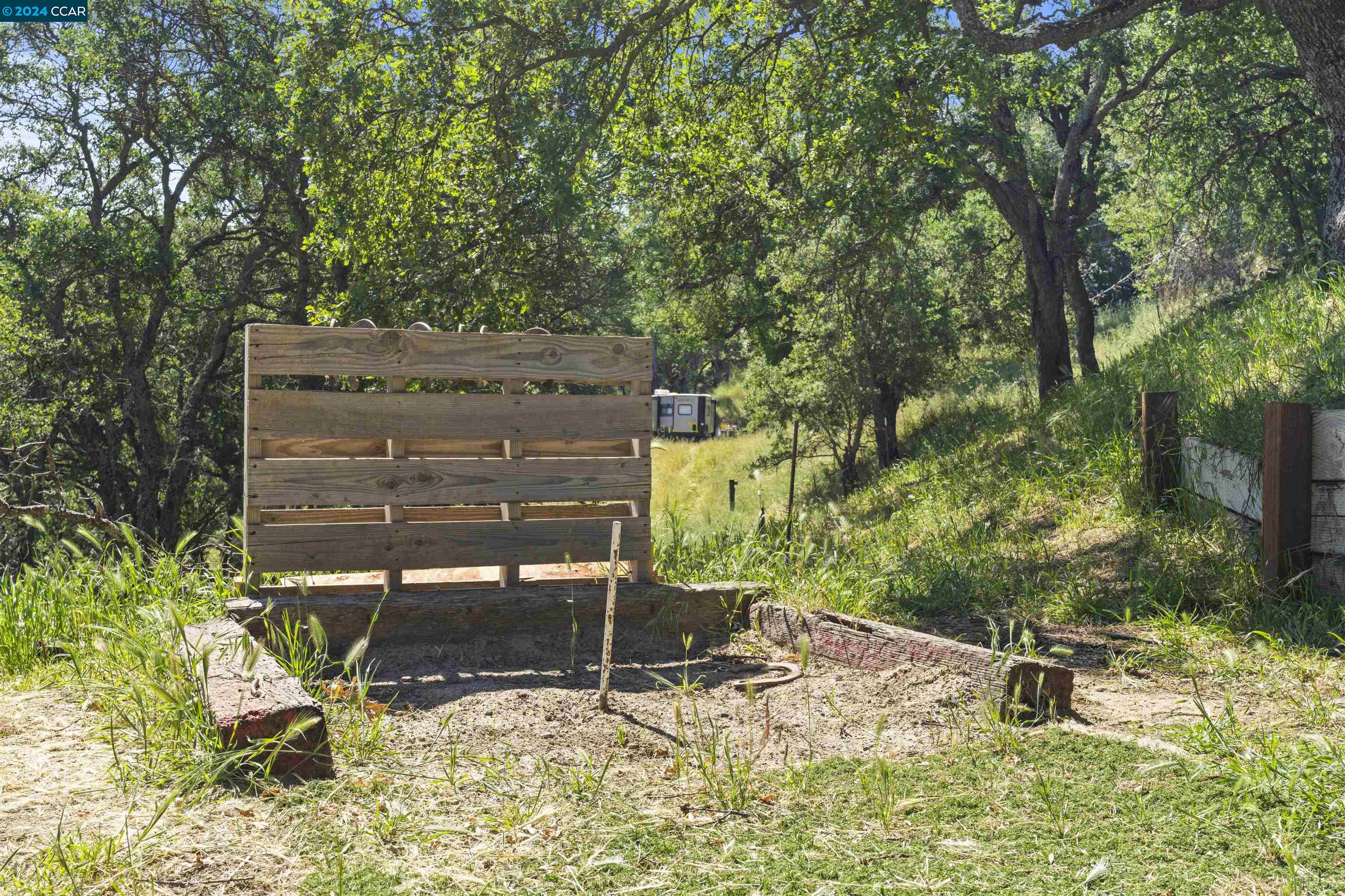 Detail Gallery Image 36 of 60 For 1585 Lower Trail Rd, Clayton,  CA 94517 - 4 Beds | 2 Baths