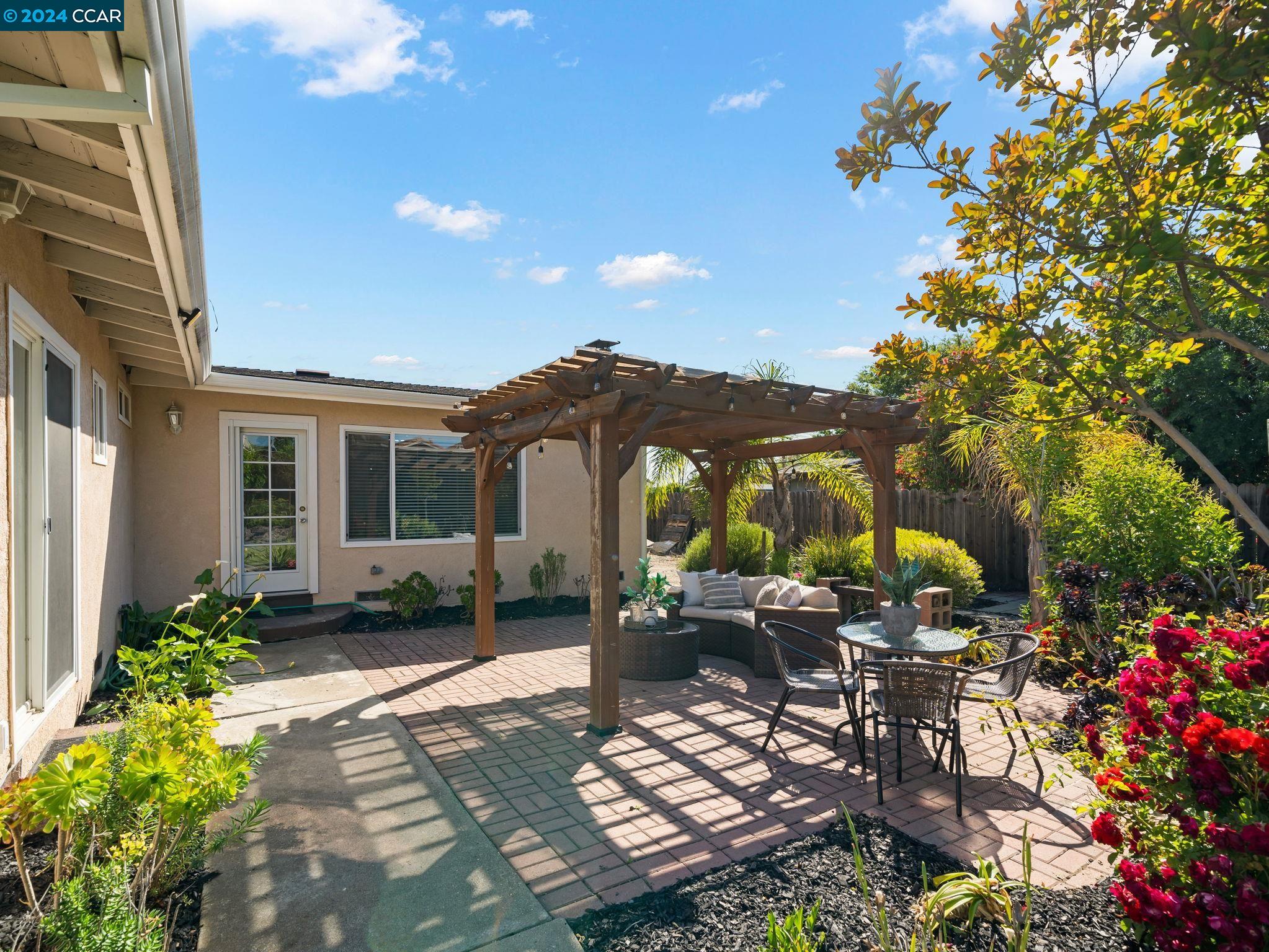 Detail Gallery Image 31 of 38 For 5273 Phillips Ct, Concord,  CA 94521 - 3 Beds | 2 Baths