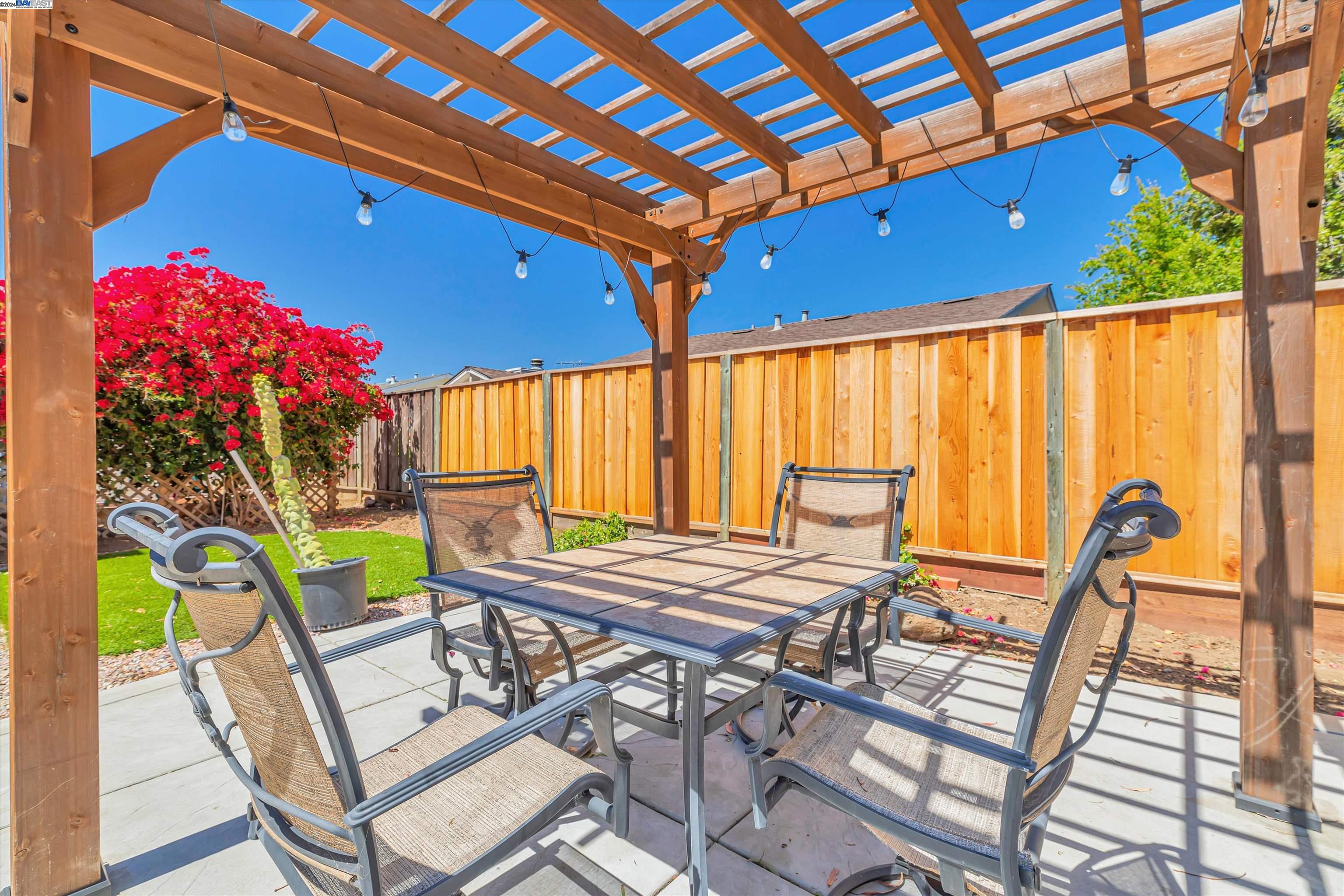 Detail Gallery Image 31 of 36 For 4937 Stafford Pl, Newark,  CA 94560 - 4 Beds | 2 Baths