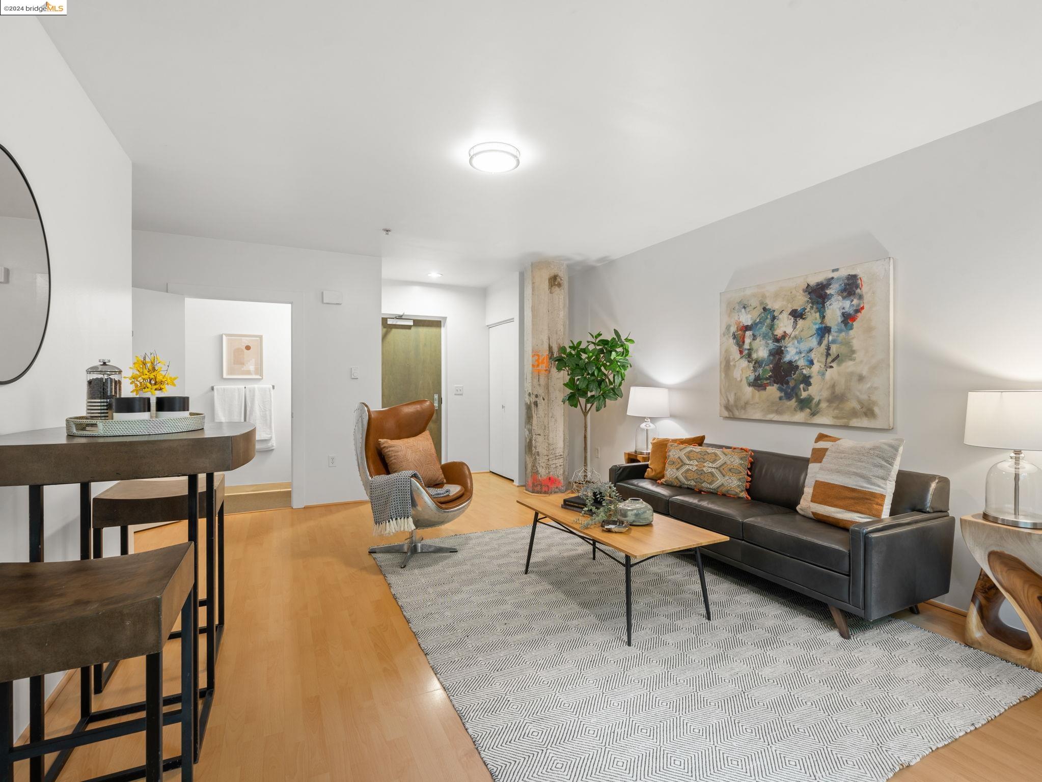 Photo #2: 41059591 Listing 