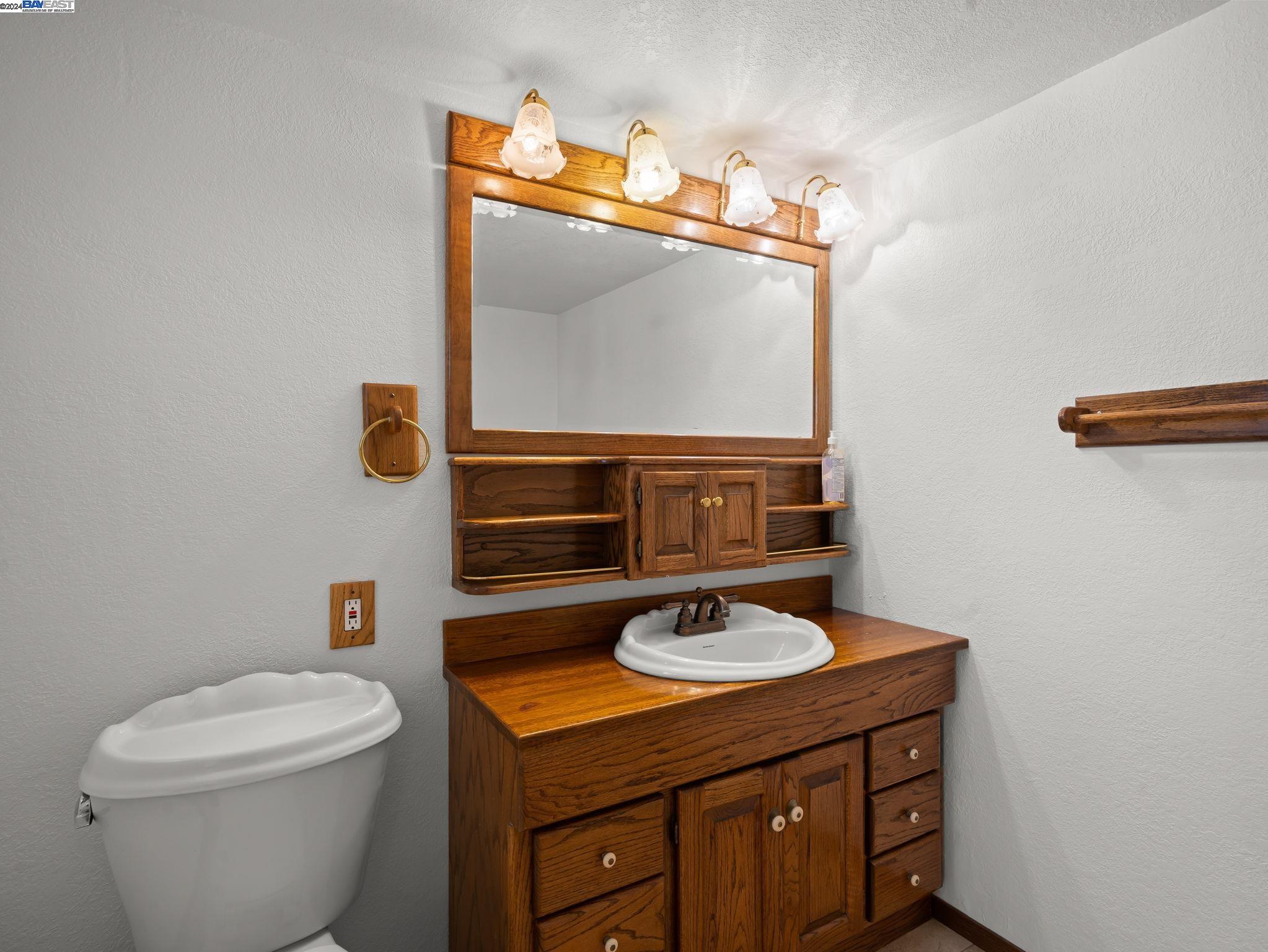 Detail Gallery Image 20 of 43 For 5035 Laurel Dr, Concord,  CA 94521 - 3 Beds | 1/1 Baths