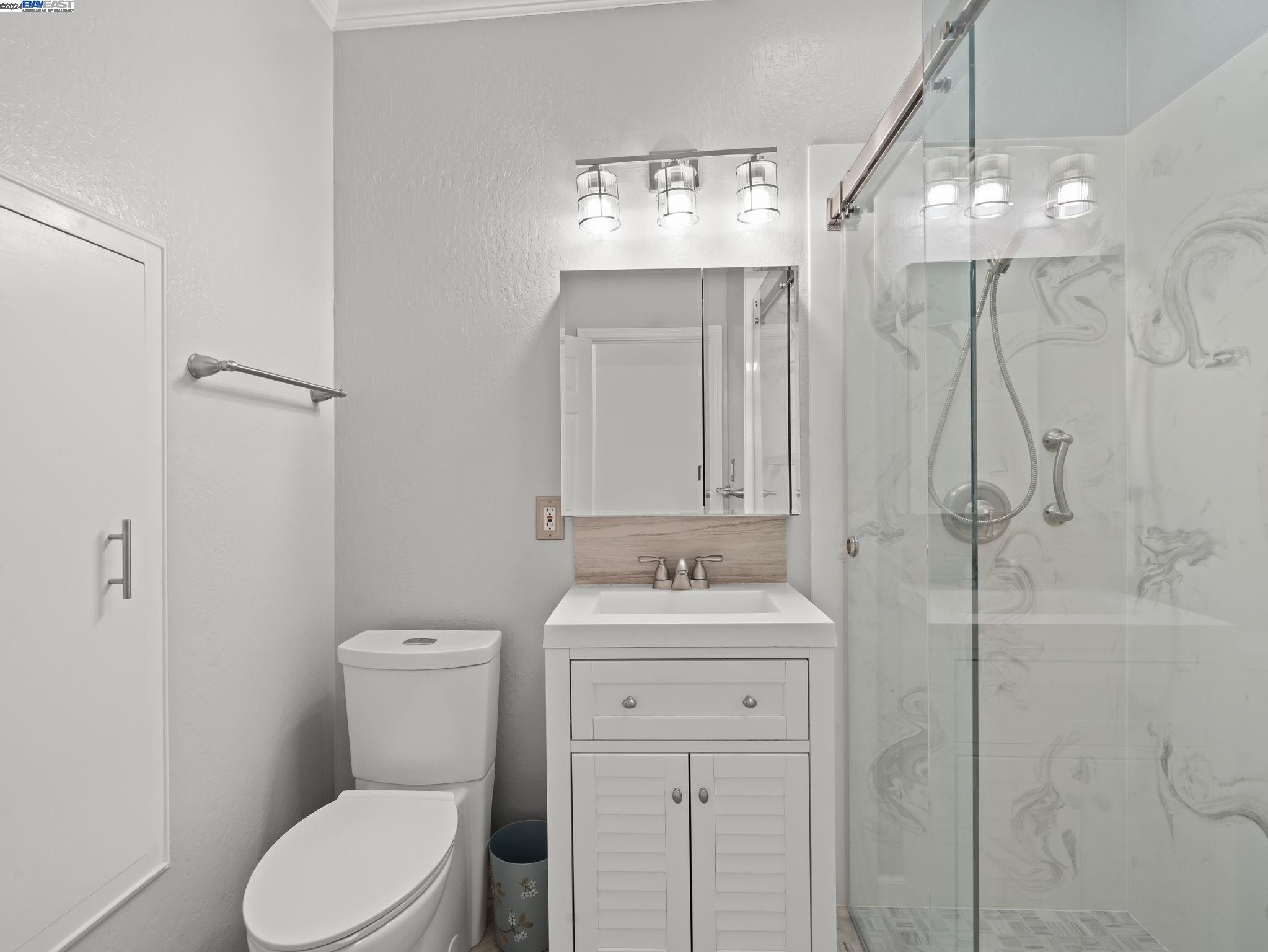 Detail Gallery Image 21 of 43 For 5035 Laurel Dr, Concord,  CA 94521 - 3 Beds | 1/1 Baths