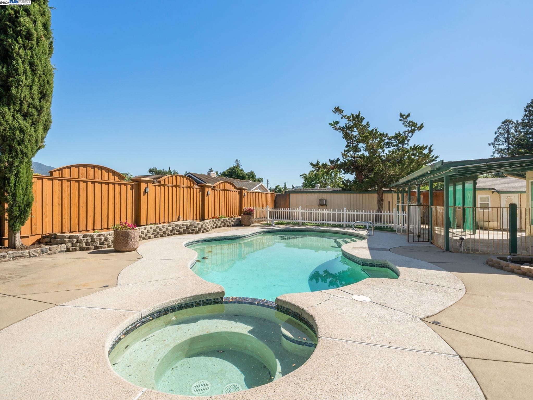 Detail Gallery Image 28 of 43 For 5035 Laurel Dr, Concord,  CA 94521 - 3 Beds | 1/1 Baths