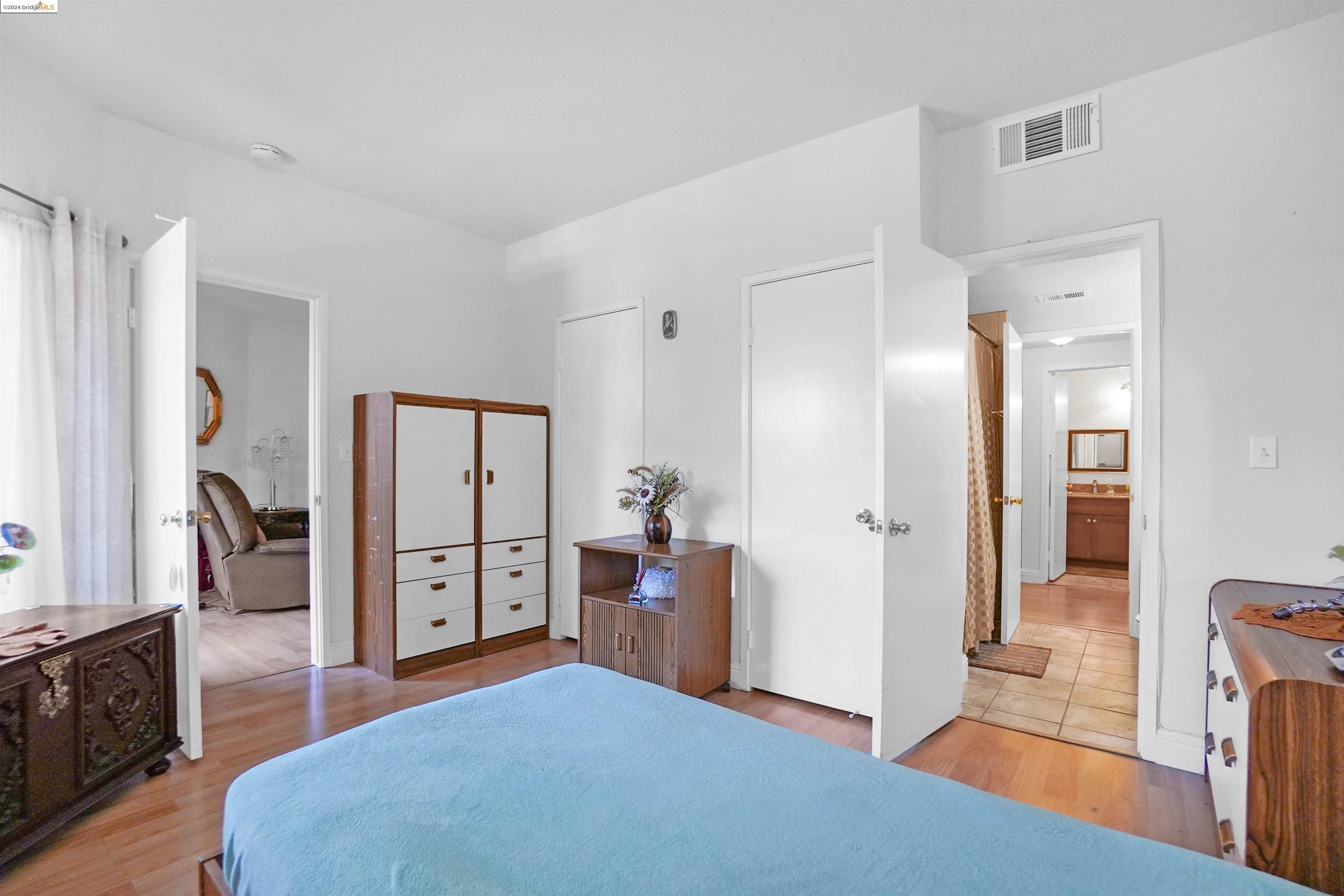 Detail Gallery Image 17 of 40 For 25930 Kay Ave #101,  Hayward,  CA 94545 - 1 Beds | 1/1 Baths