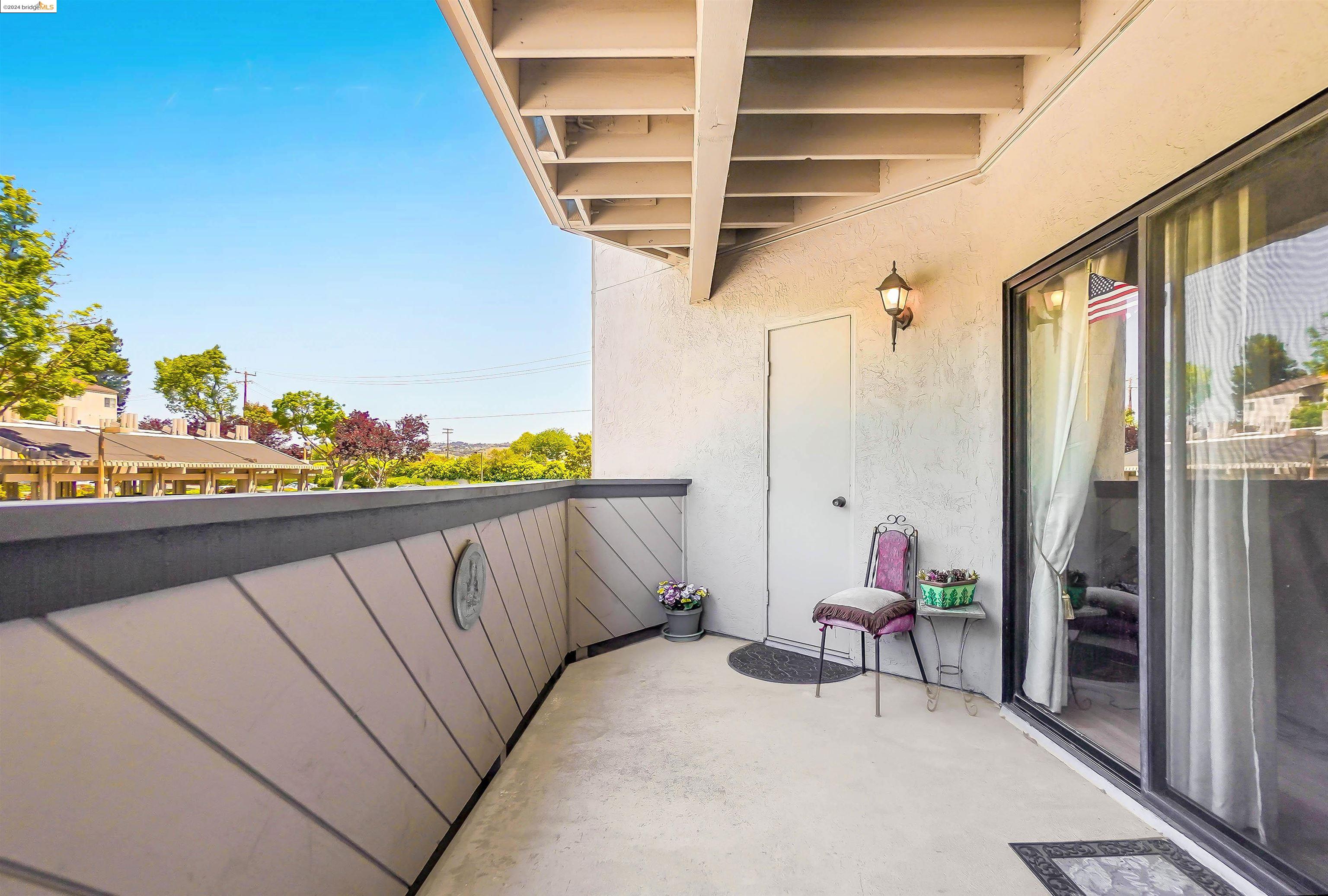 Detail Gallery Image 20 of 40 For 25930 Kay Ave #101,  Hayward,  CA 94545 - 1 Beds | 1/1 Baths