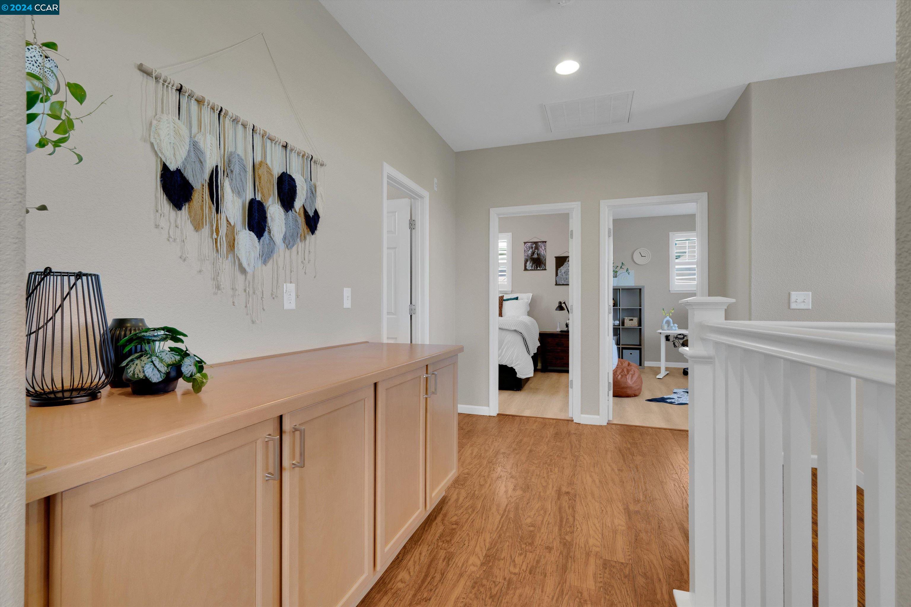 Detail Gallery Image 24 of 34 For 618 Falling Star Drive, Martinez,  CA 94553 - 3 Beds | 2/1 Baths