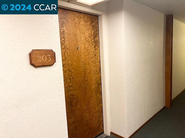 Detail Gallery Image 2 of 28 For 1400 Carpentier St #203,  San Leandro,  CA 94577 - 2 Beds | 2 Baths