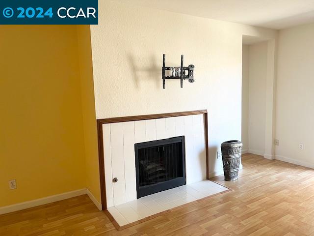 Detail Gallery Image 4 of 28 For 1400 Carpentier St #203,  San Leandro,  CA 94577 - 2 Beds | 2 Baths