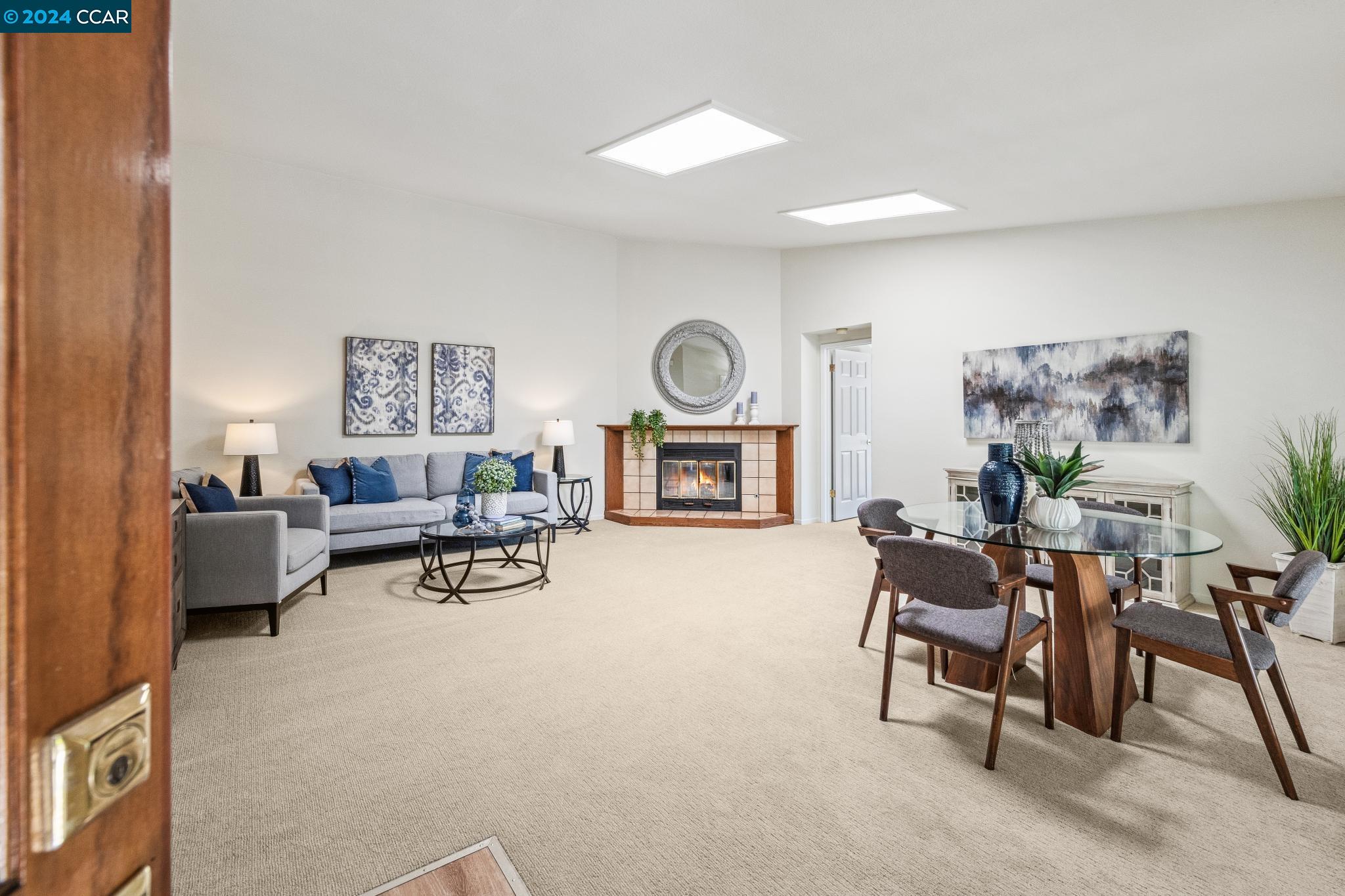 Photo #4: 41059628 Listing 