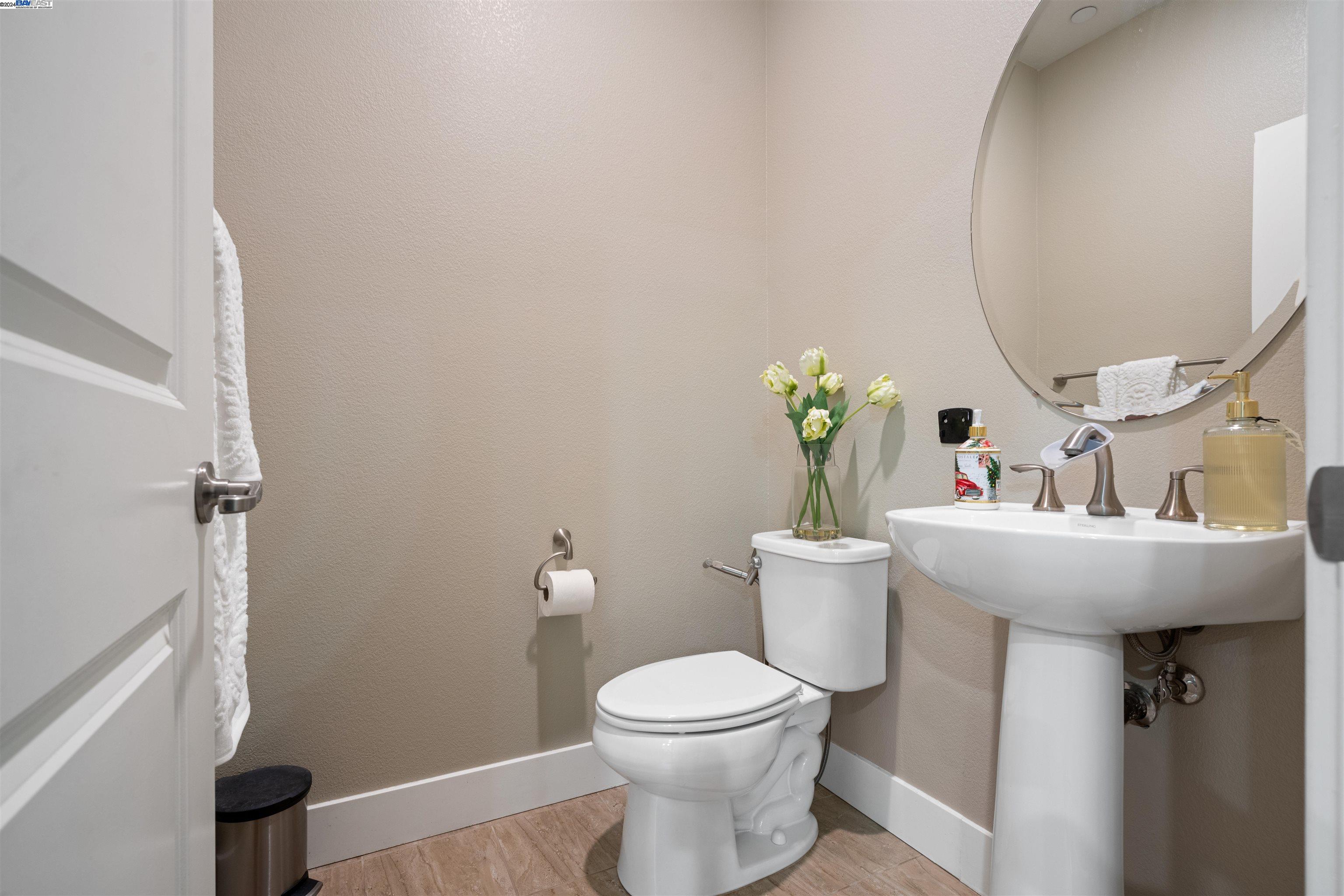 Detail Gallery Image 16 of 60 For 3989 Clare St, Dublin,  CA 94568 - 3 Beds | 3/1 Baths