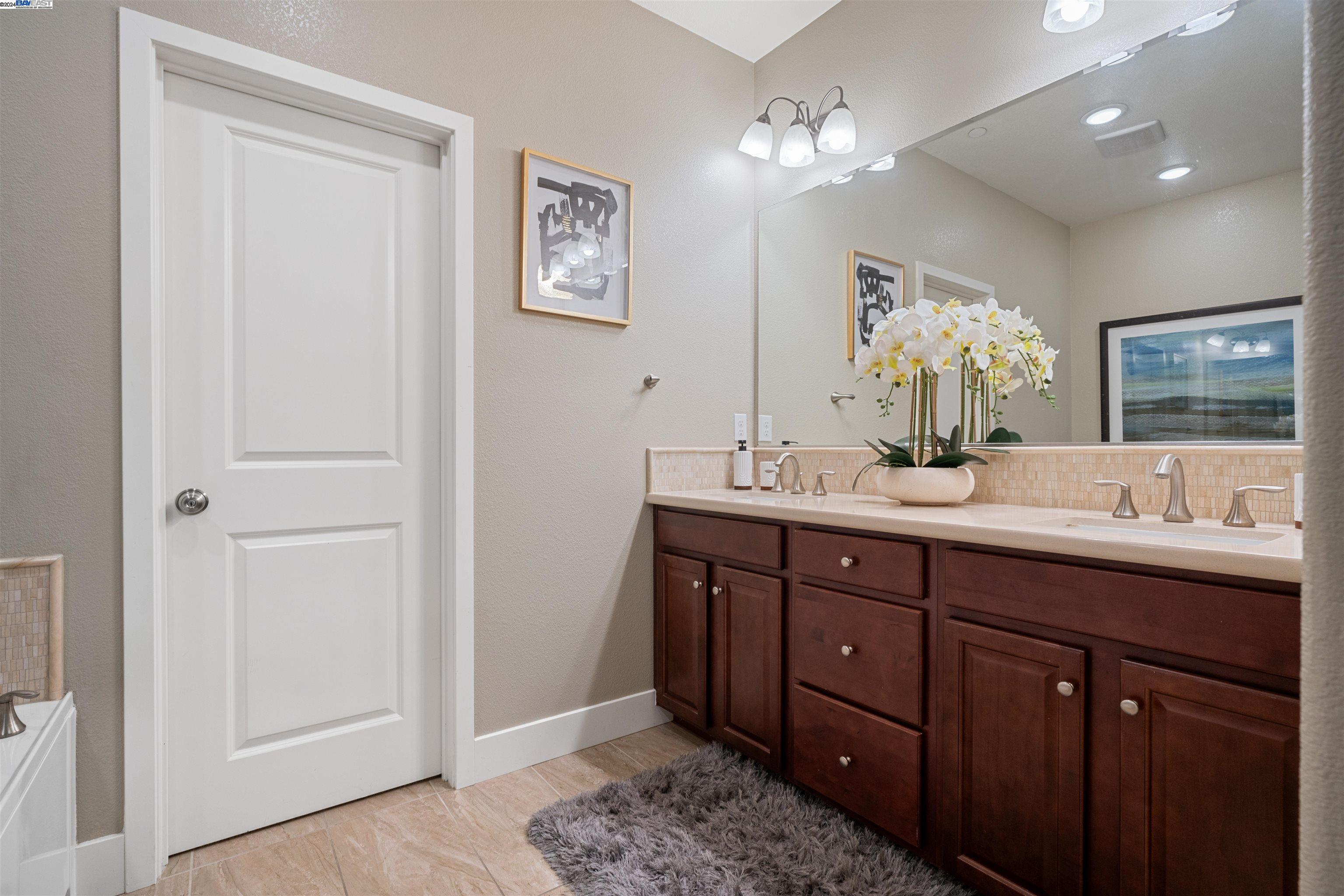Detail Gallery Image 32 of 60 For 3989 Clare St, Dublin,  CA 94568 - 3 Beds | 3/1 Baths