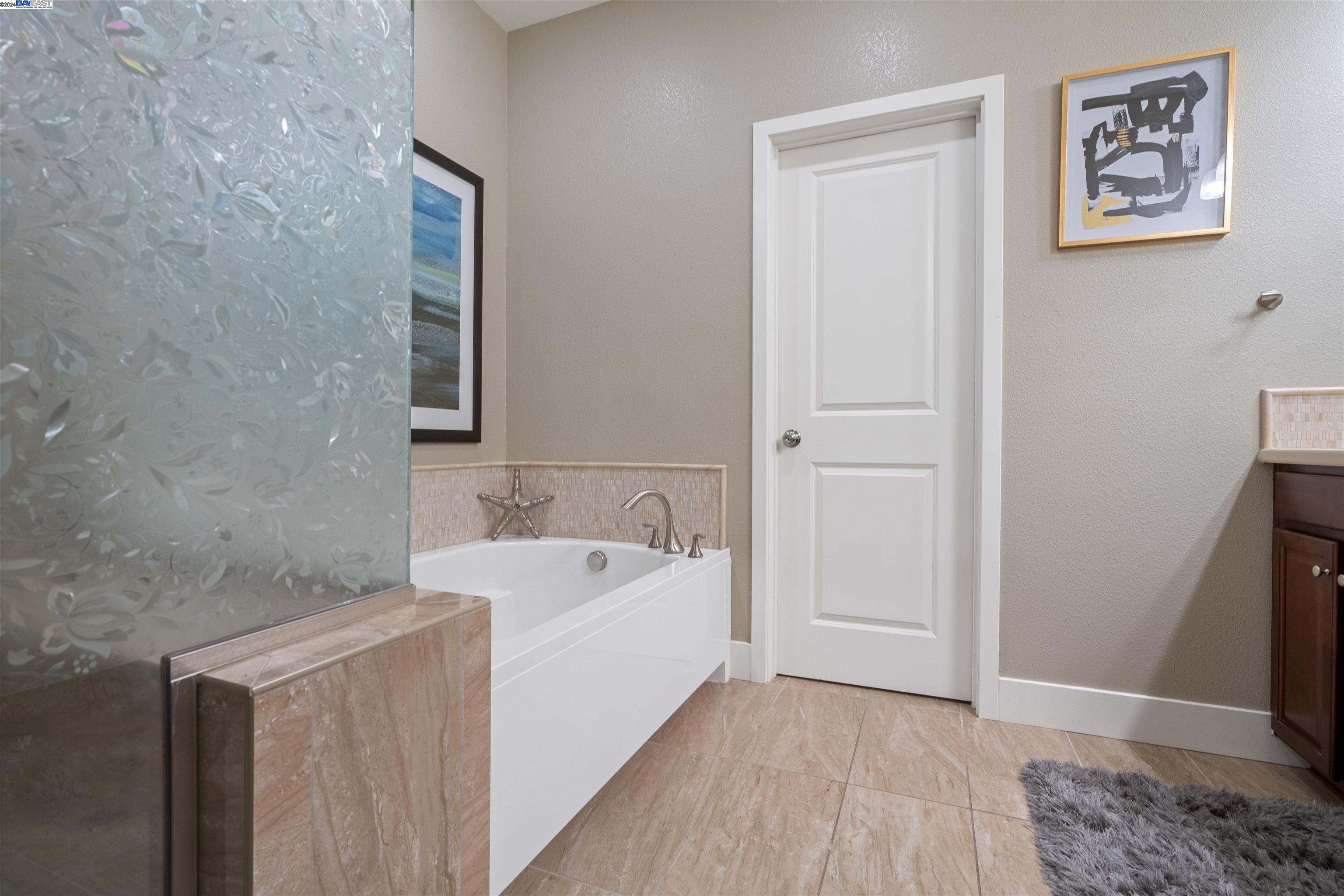 Detail Gallery Image 33 of 60 For 3989 Clare St, Dublin,  CA 94568 - 3 Beds | 3/1 Baths