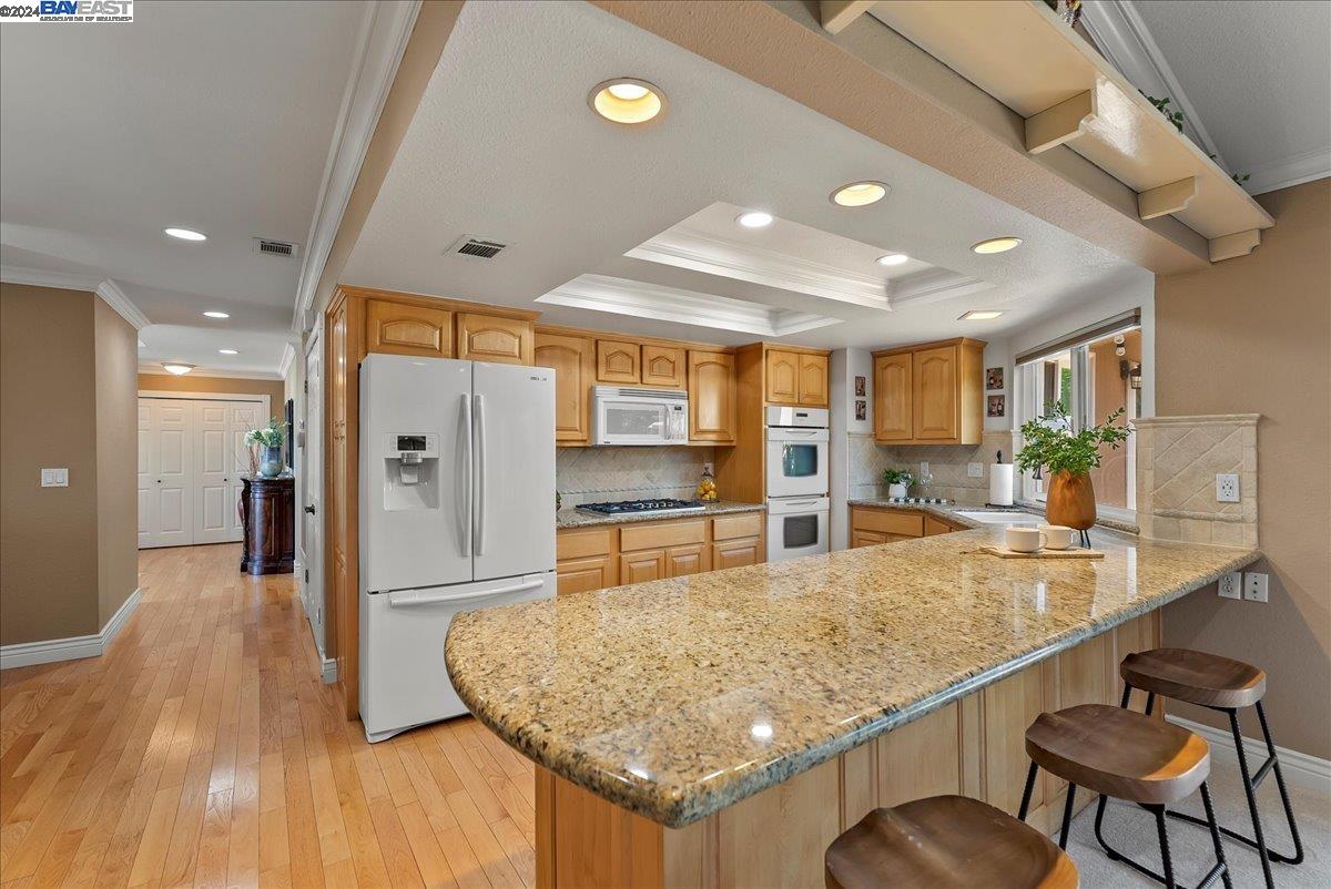 Detail Gallery Image 12 of 40 For 3509 Gulfstream St, Pleasanton,  CA 94588 - 4 Beds | 2 Baths