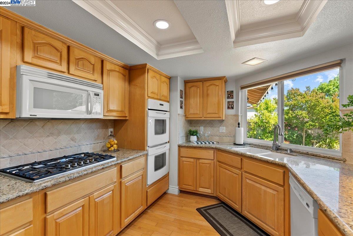 Detail Gallery Image 14 of 40 For 3509 Gulfstream St, Pleasanton,  CA 94588 - 4 Beds | 2 Baths