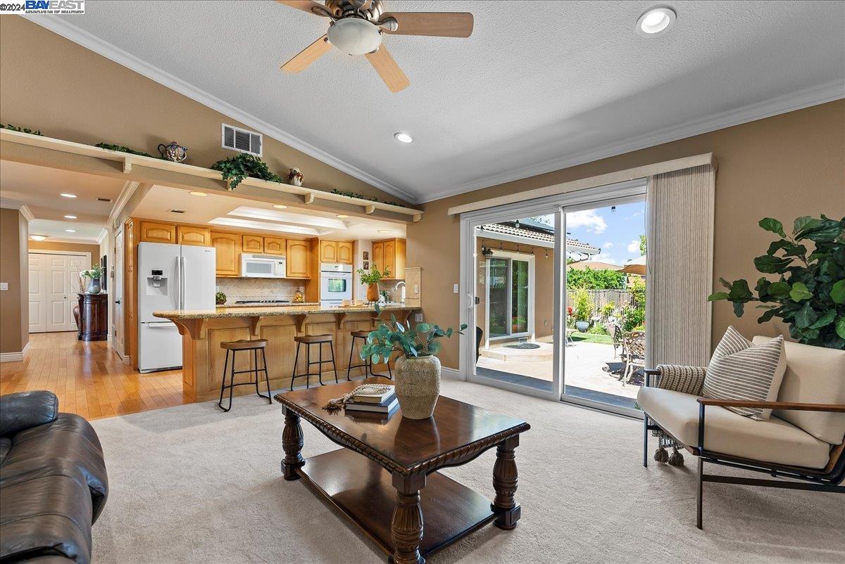 Detail Gallery Image 17 of 40 For 3509 Gulfstream St, Pleasanton,  CA 94588 - 4 Beds | 2 Baths