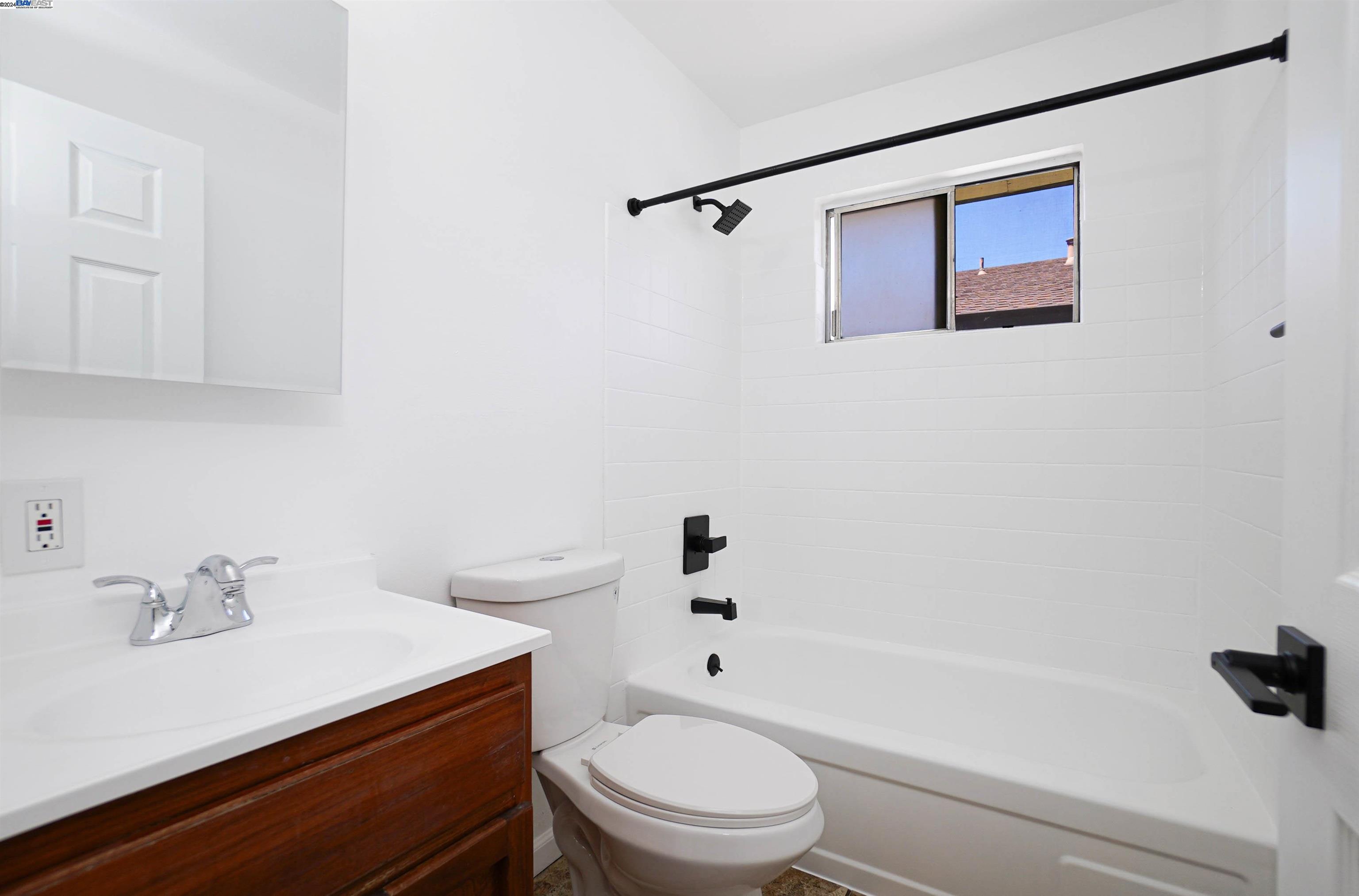 Detail Gallery Image 21 of 22 For 1324 Occidental Ave #4,  Stockton,  CA 95203 - 2 Beds | 1 Baths