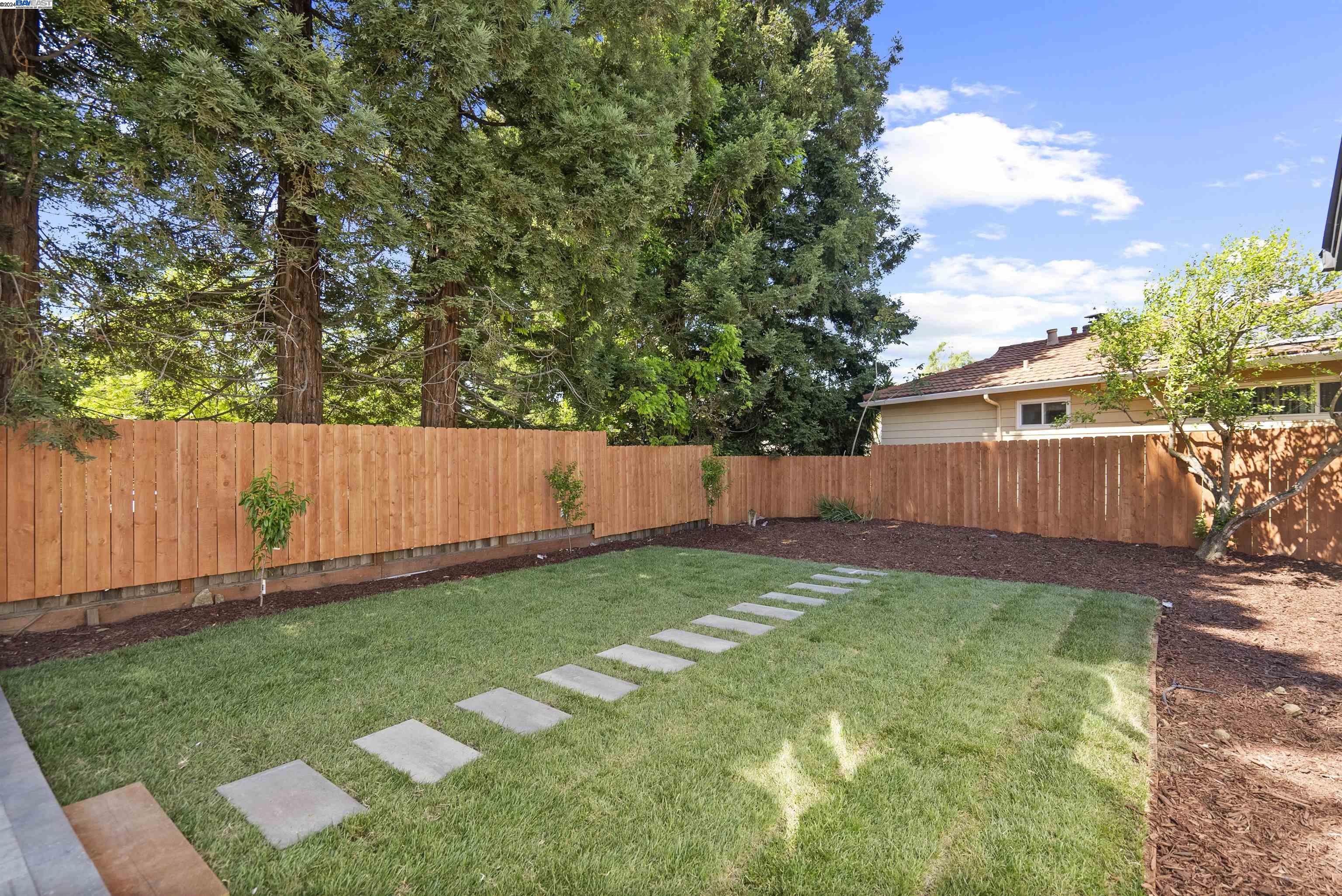 Detail Gallery Image 40 of 46 For 23649 Stratton Ct, Hayward,  CA 94541 - 4 Beds | 2 Baths
