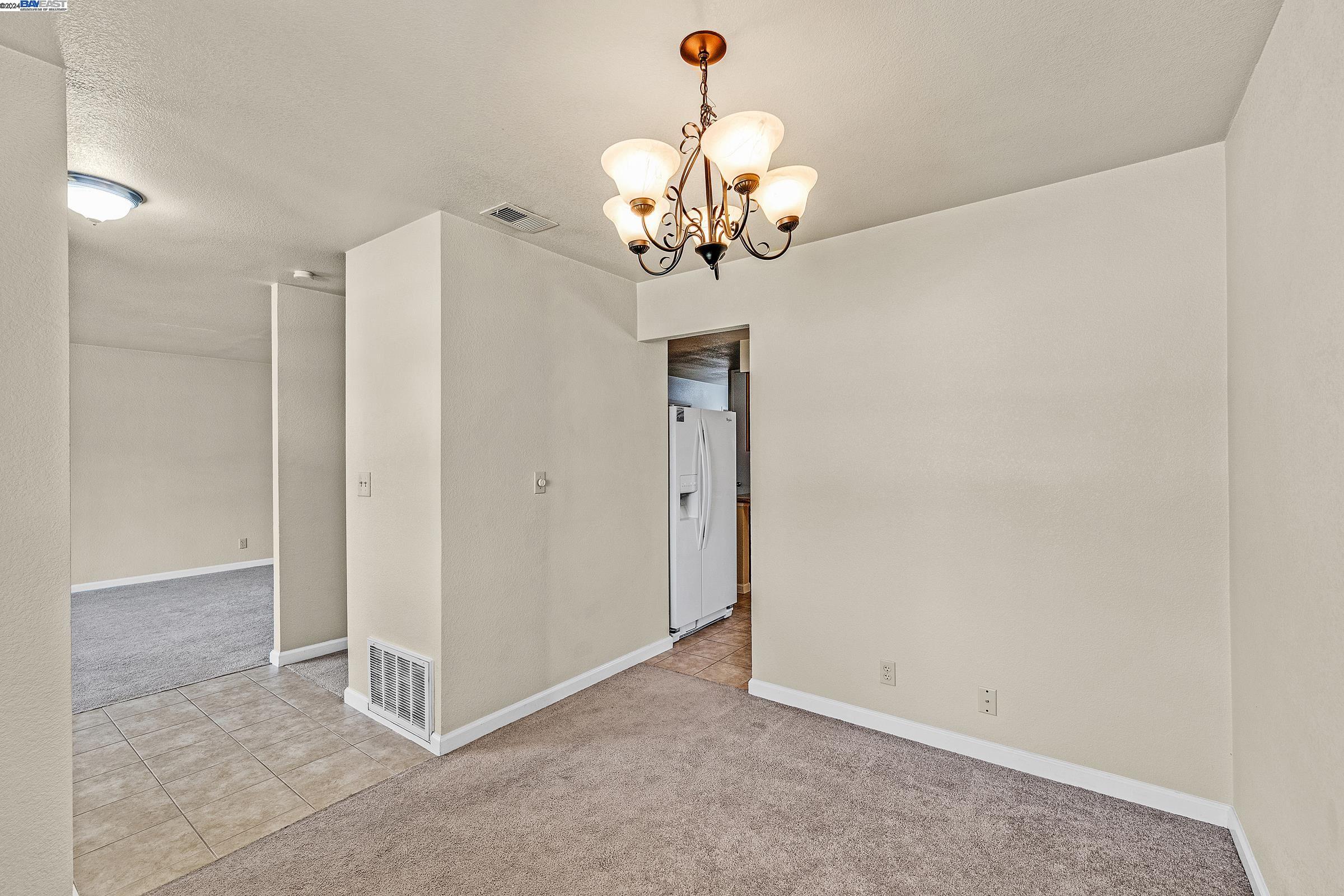 Detail Gallery Image 18 of 35 For 1227 Aster Ln, Livermore,  CA 94551 - 3 Beds | 2 Baths