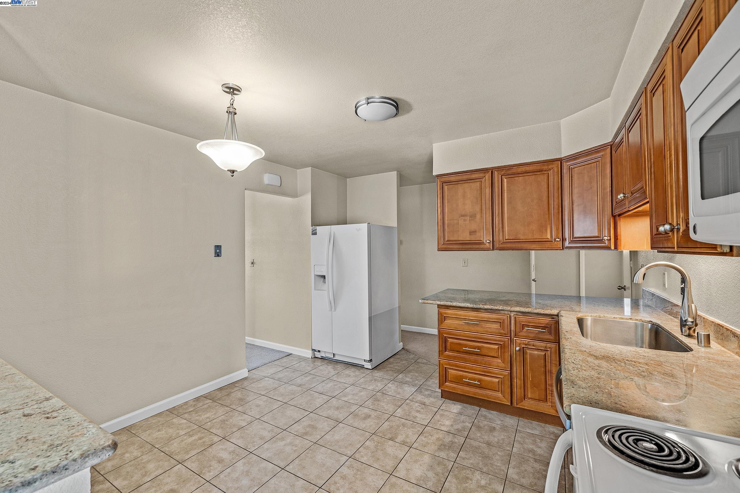 Detail Gallery Image 22 of 35 For 1227 Aster Ln, Livermore,  CA 94551 - 3 Beds | 2 Baths