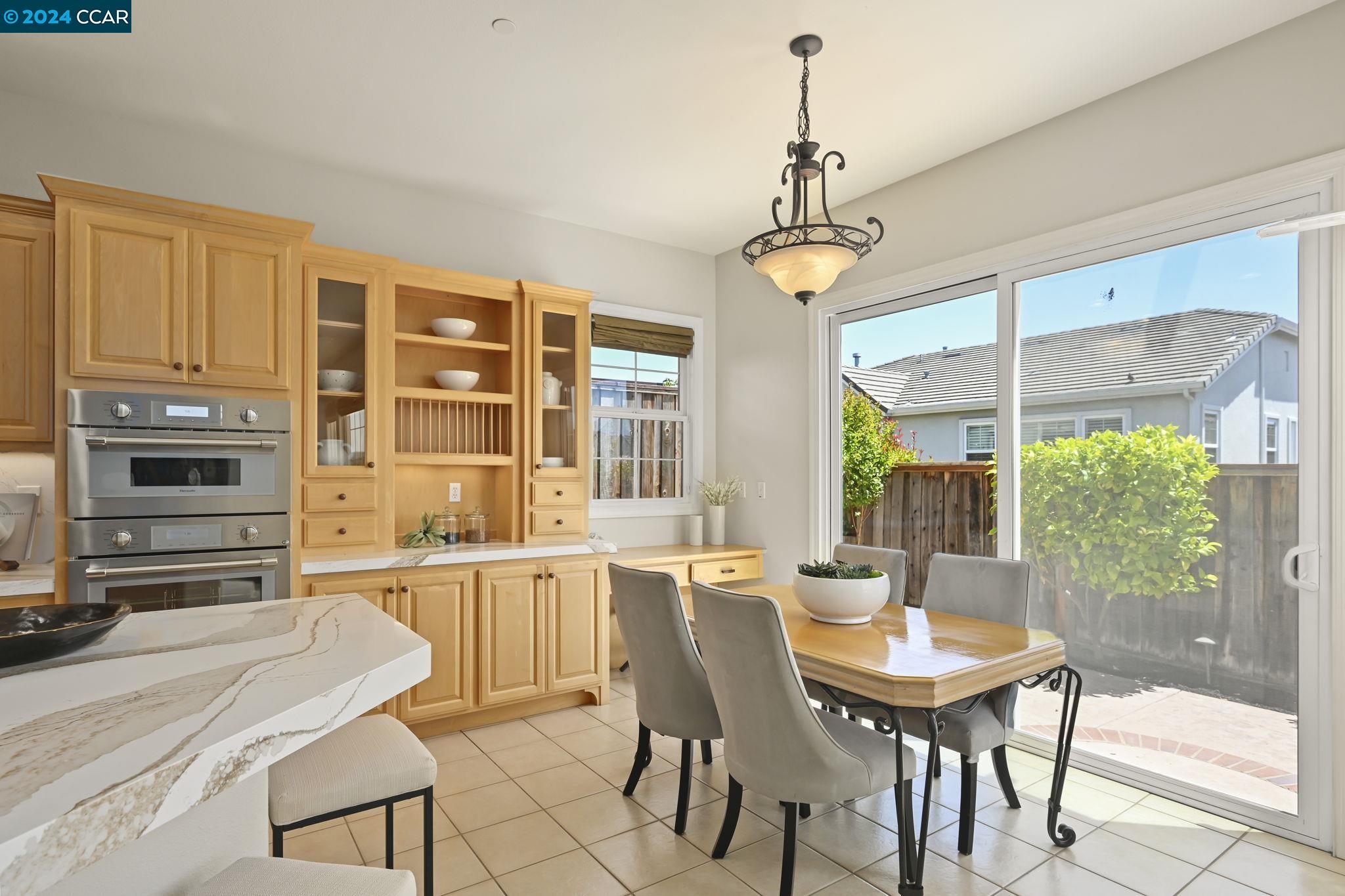 Detail Gallery Image 16 of 48 For 2862 Southwind Ln, Dublin,  CA 94568 - 4 Beds | 3/1 Baths
