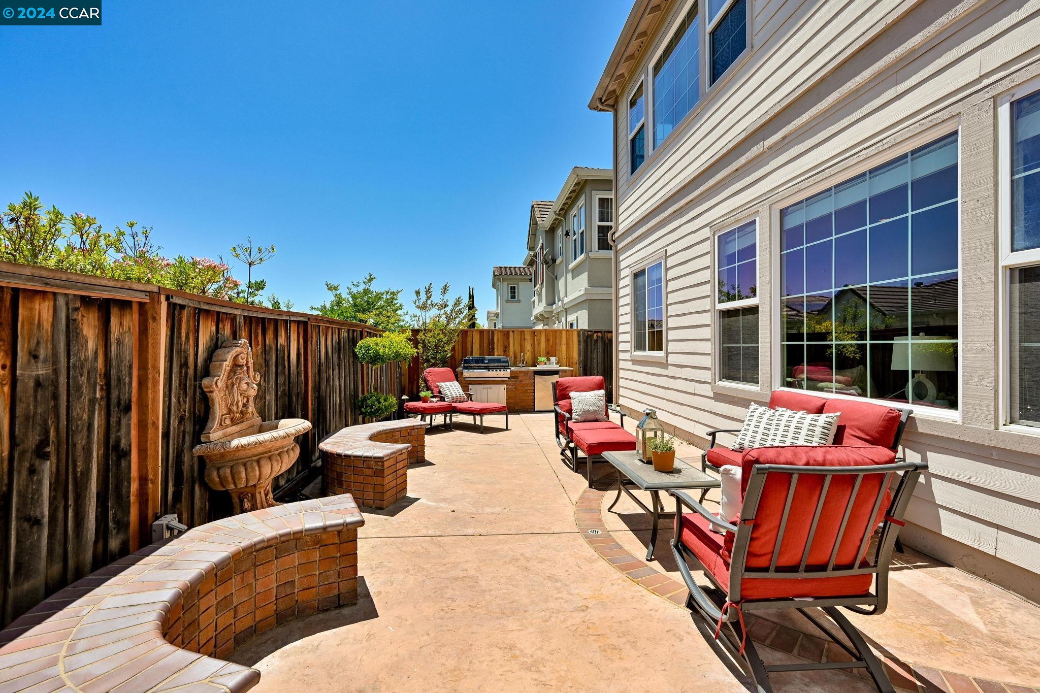 Detail Gallery Image 37 of 48 For 2862 Southwind Ln, Dublin,  CA 94568 - 4 Beds | 3/1 Baths