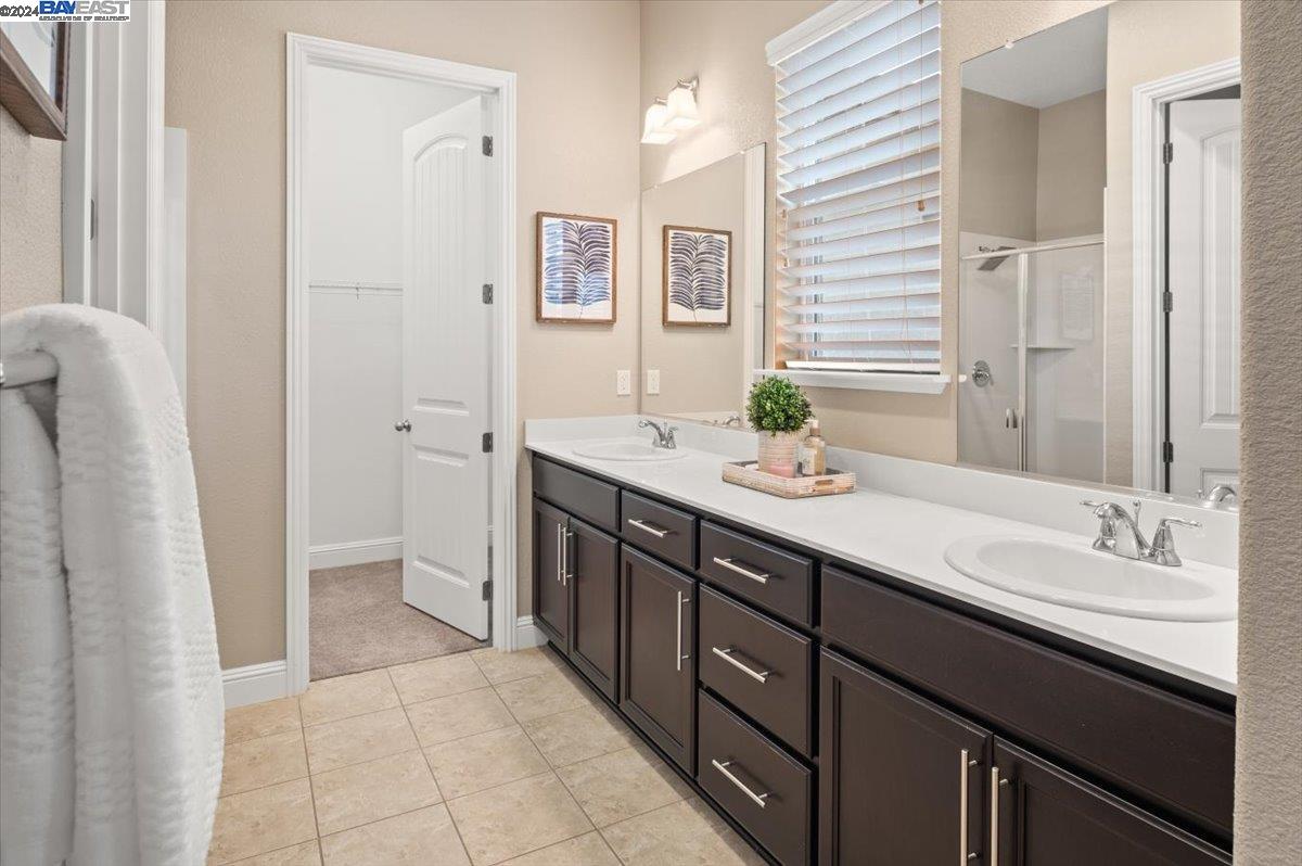 Detail Gallery Image 21 of 60 For 520 Yelland Way, Brentwood,  CA 94513 - 6 Beds | 4/1 Baths