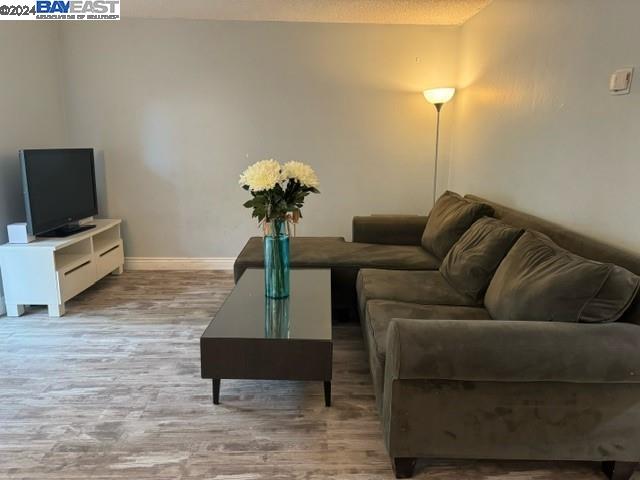 Photo #3: 41059704 Listing 