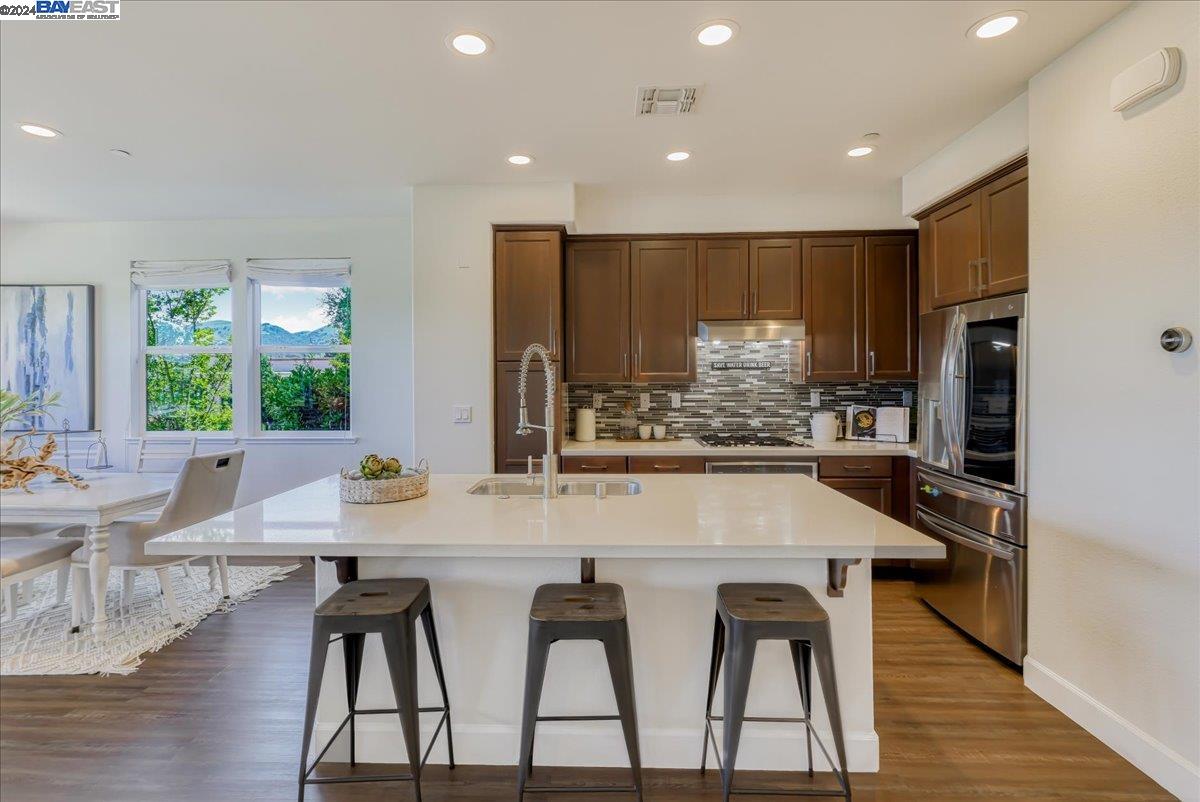 Detail Gallery Image 20 of 45 For 225 Ryan Ter, San Ramon,  CA 94583 - 4 Beds | 3/1 Baths