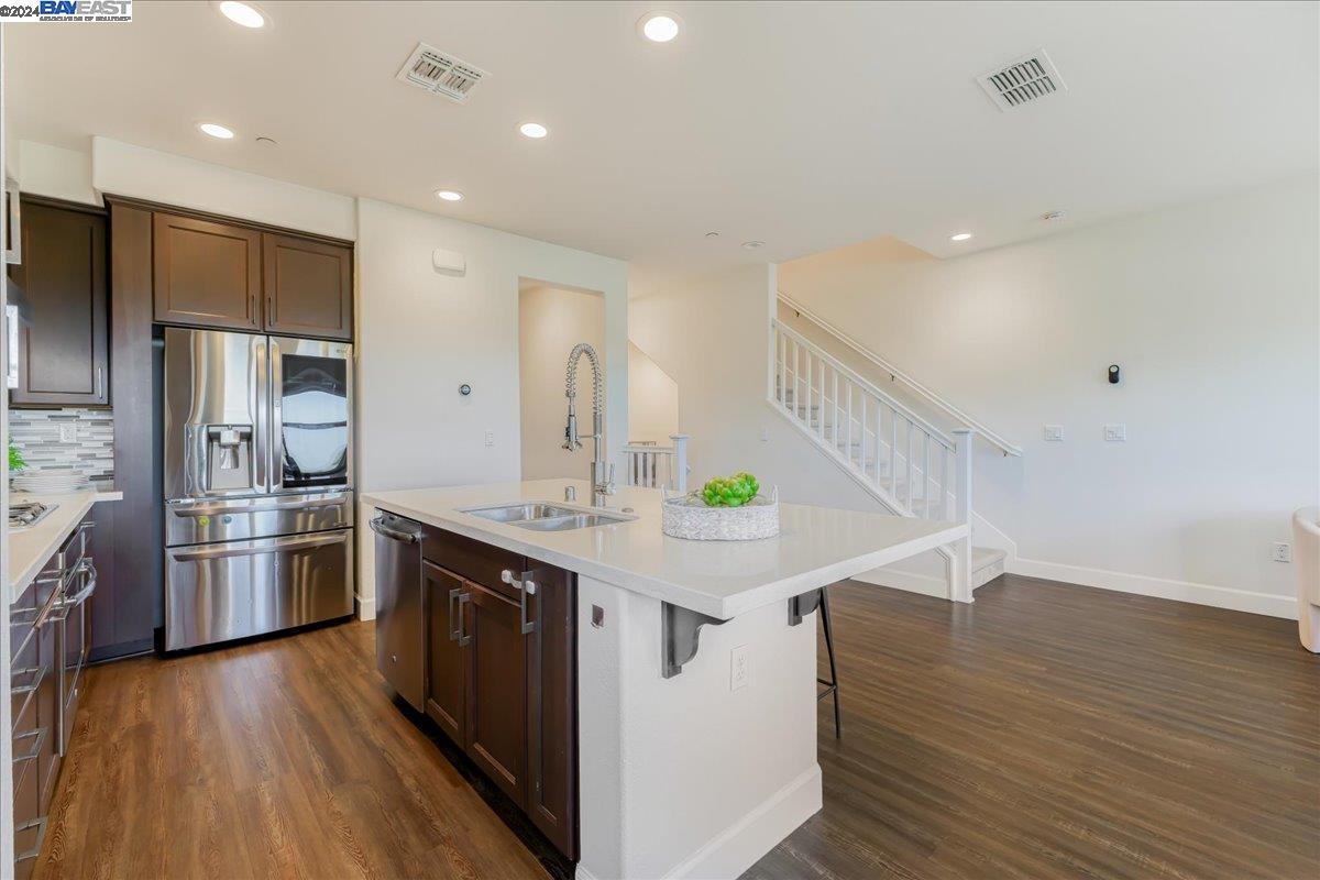 Detail Gallery Image 22 of 45 For 225 Ryan Ter, San Ramon,  CA 94583 - 4 Beds | 3/1 Baths