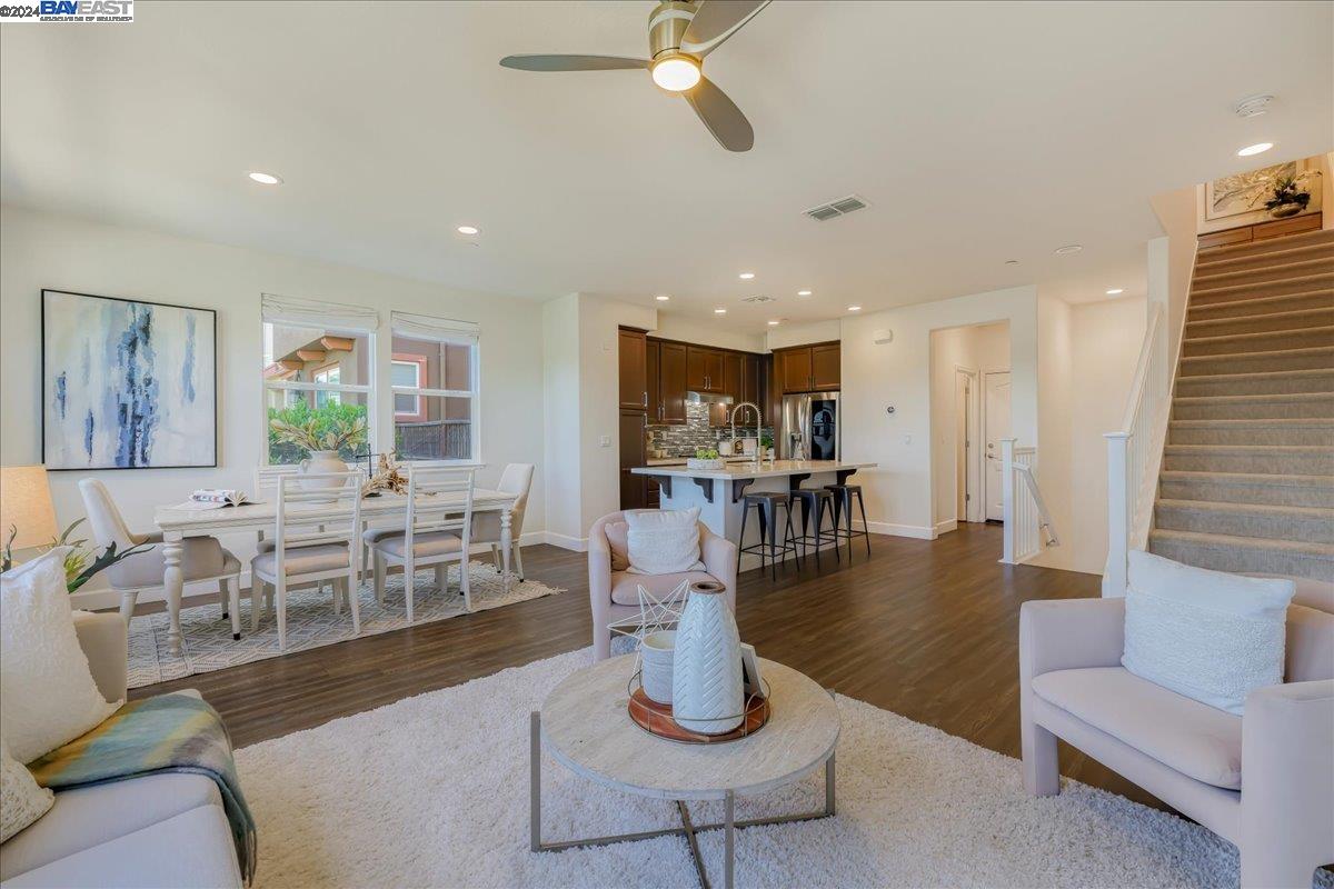Detail Gallery Image 29 of 45 For 225 Ryan Ter, San Ramon,  CA 94583 - 4 Beds | 3/1 Baths