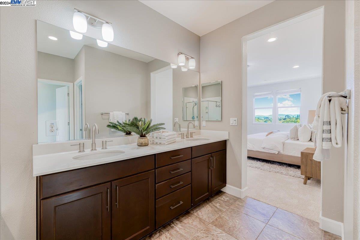 Detail Gallery Image 10 of 45 For 225 Ryan Ter, San Ramon,  CA 94583 - 4 Beds | 3/1 Baths