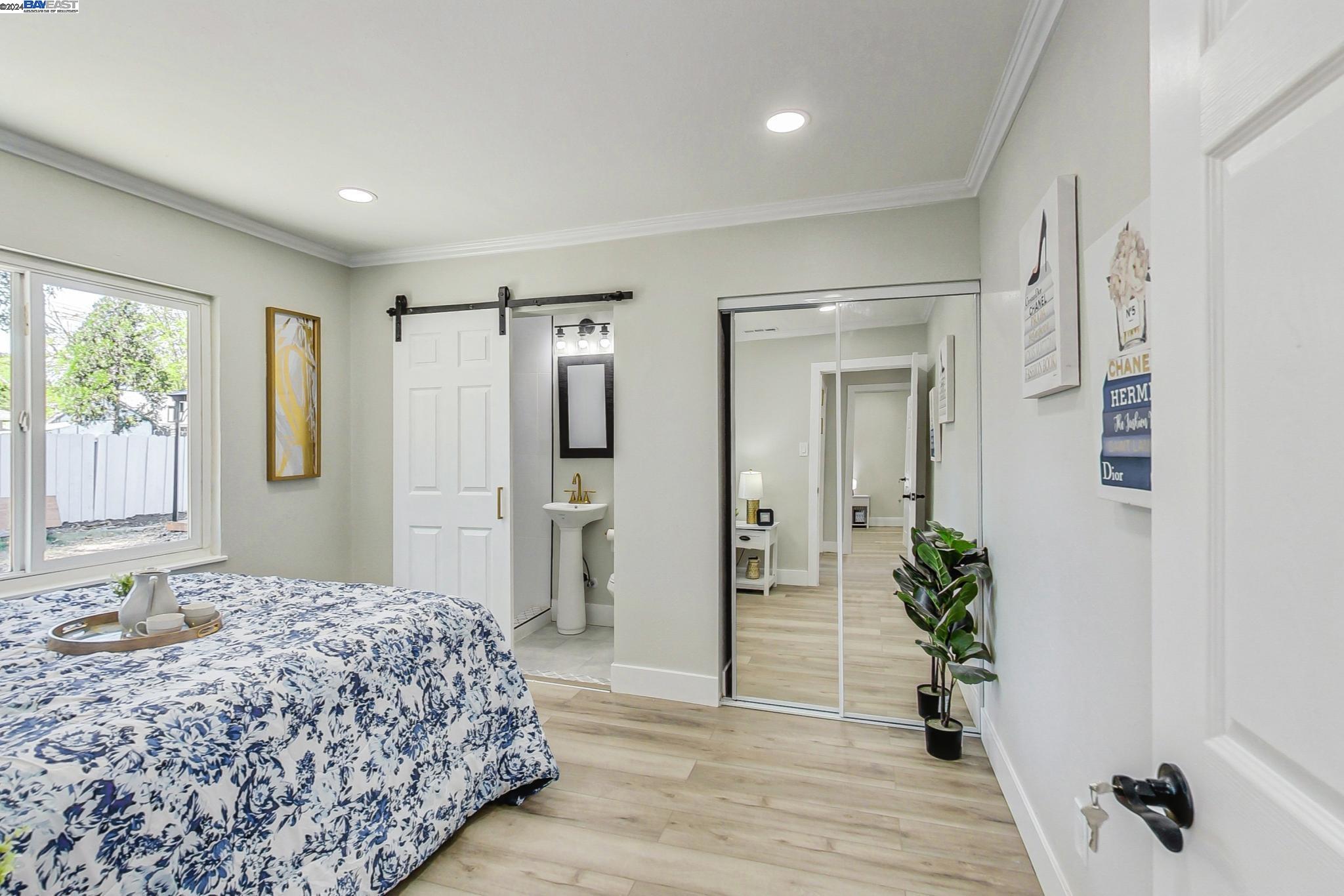 Detail Gallery Image 21 of 31 For 1560 Terry Way, Pleasant Hill,  CA 94523 - 3 Beds | 2 Baths