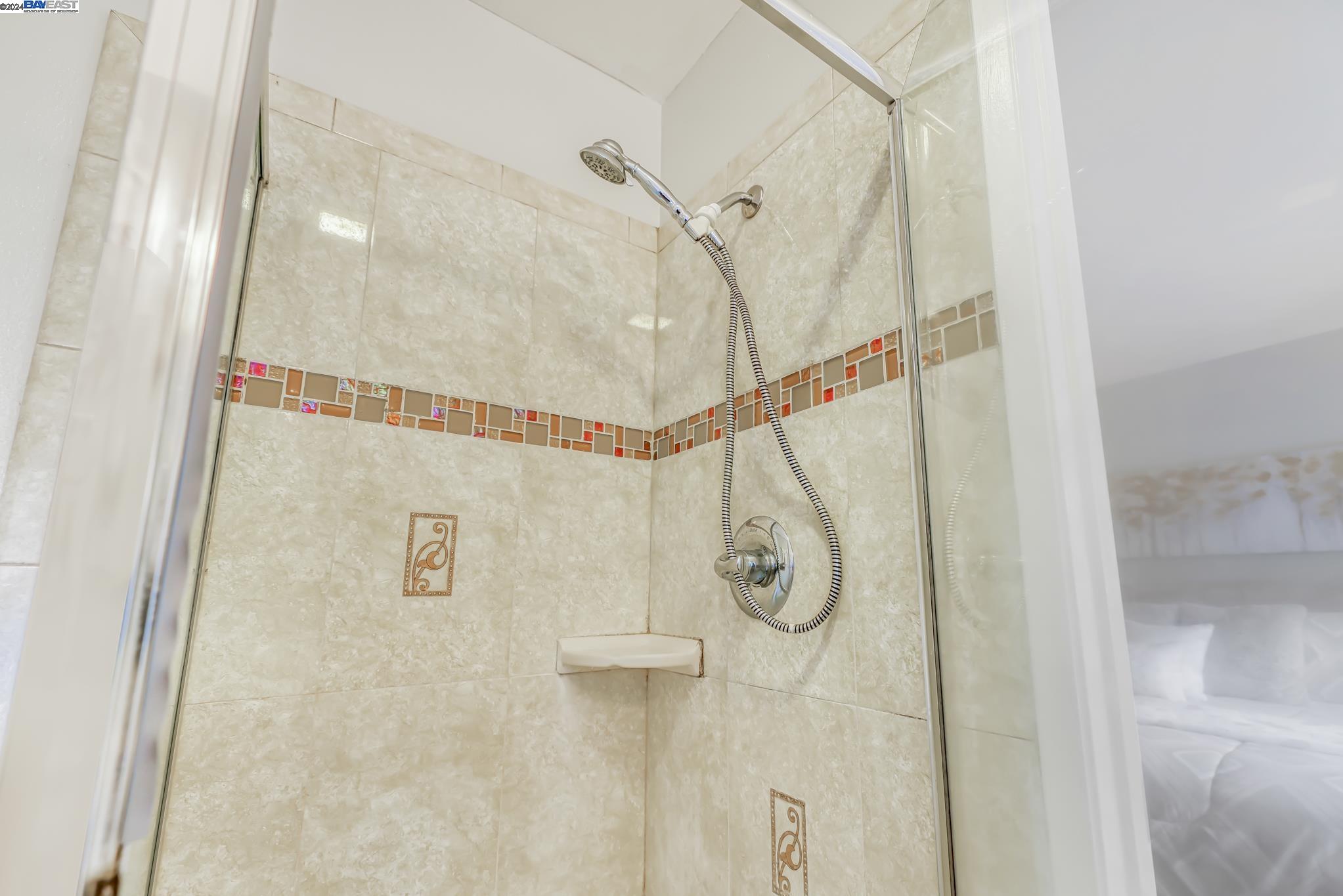 Detail Gallery Image 12 of 55 For 5511 Roundtree Dr a,  Concord,  CA 94521 - 3 Beds | 2 Baths