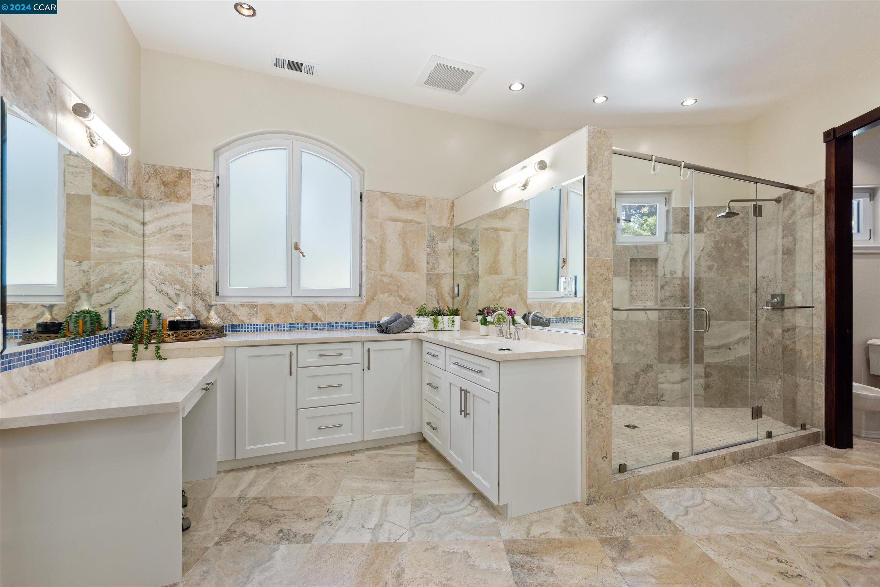 Detail Gallery Image 21 of 60 For 44 Stone Creek Place, Alamo,  CA 94507 - 5 Beds | 4/2 Baths